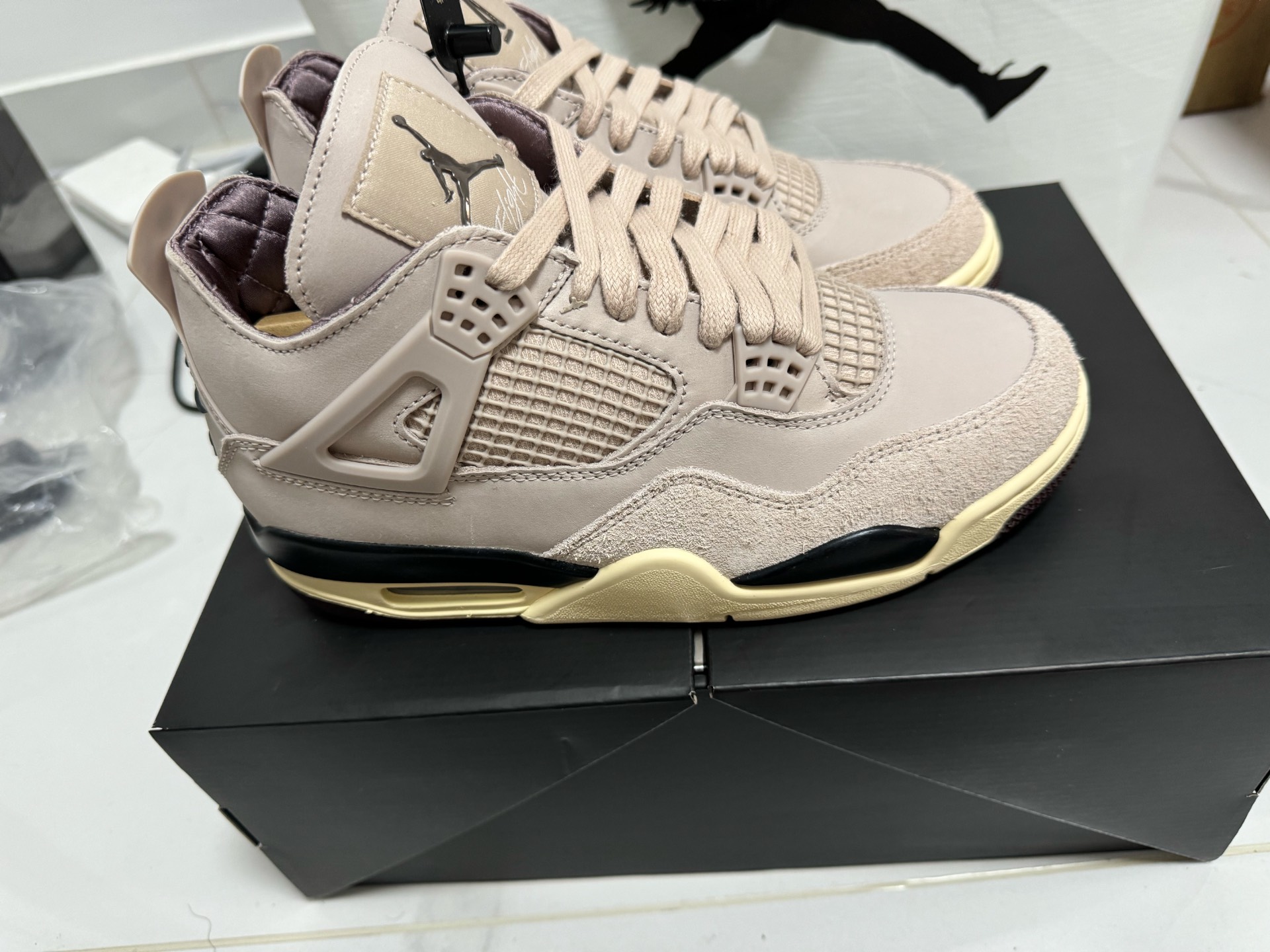 custom review-JORDAN 4 Retro Og Sp A Ma Maniére While You Were Sleeping Women's