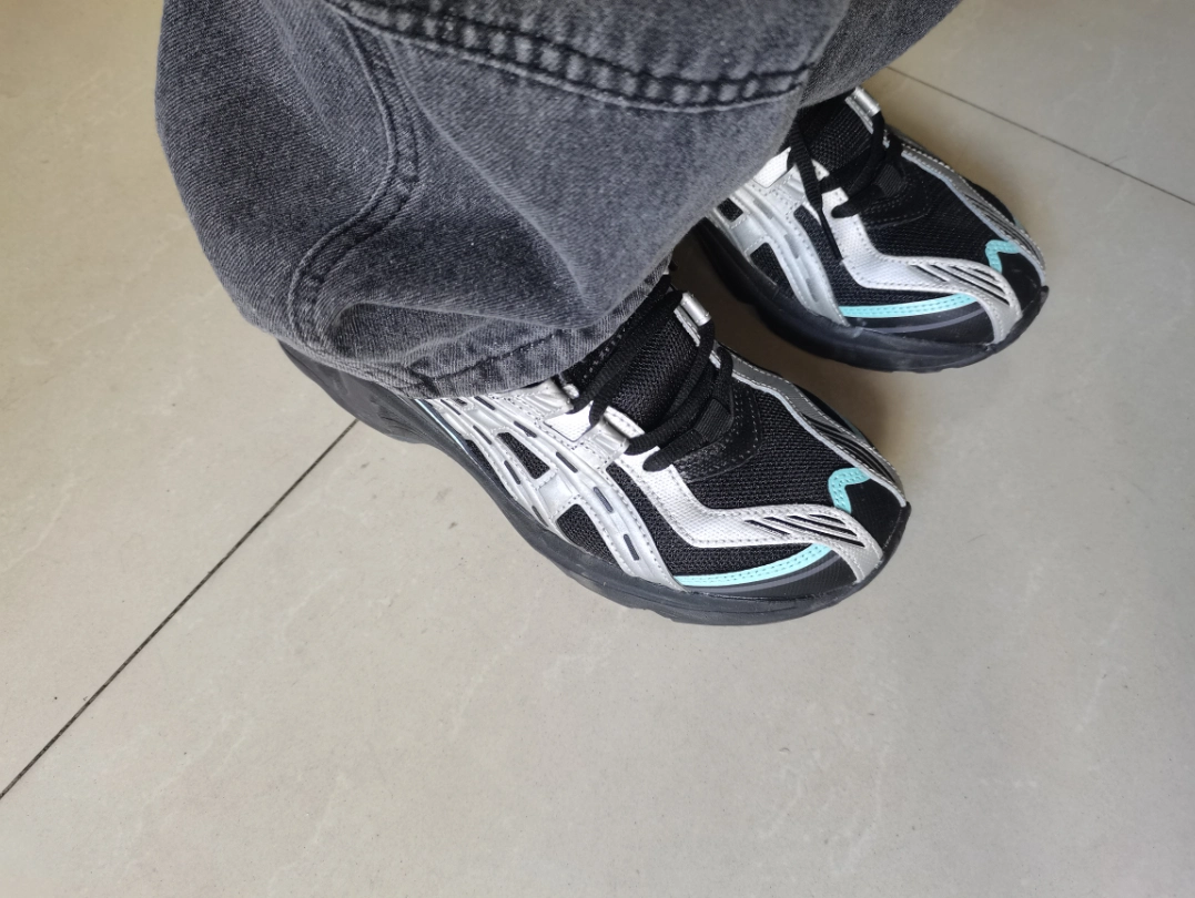 custom review-Asics Gel Preleus Ткань Винтаж Низкий Верх Повседневная Обувь Унисекс Черный Серебряный