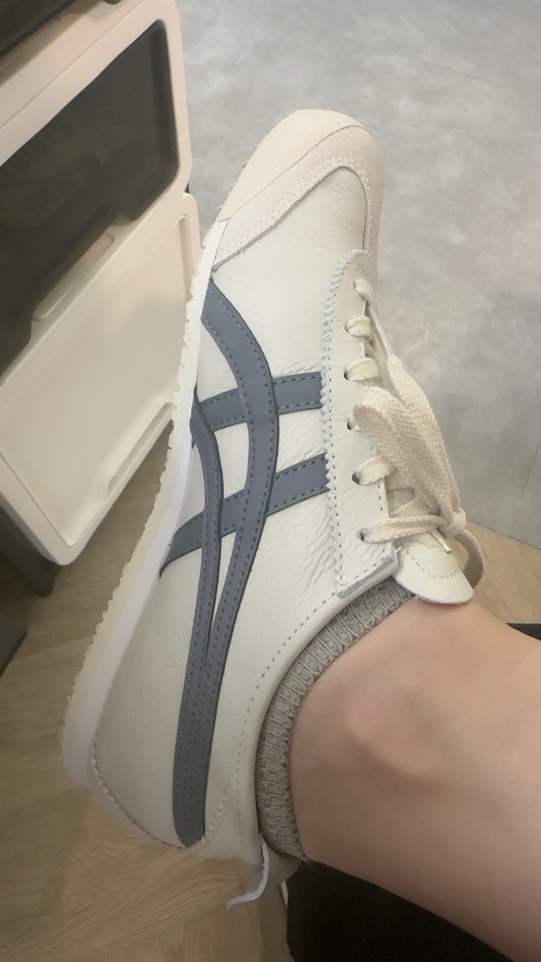 custom review-Fendi FFreedom slingback sandals