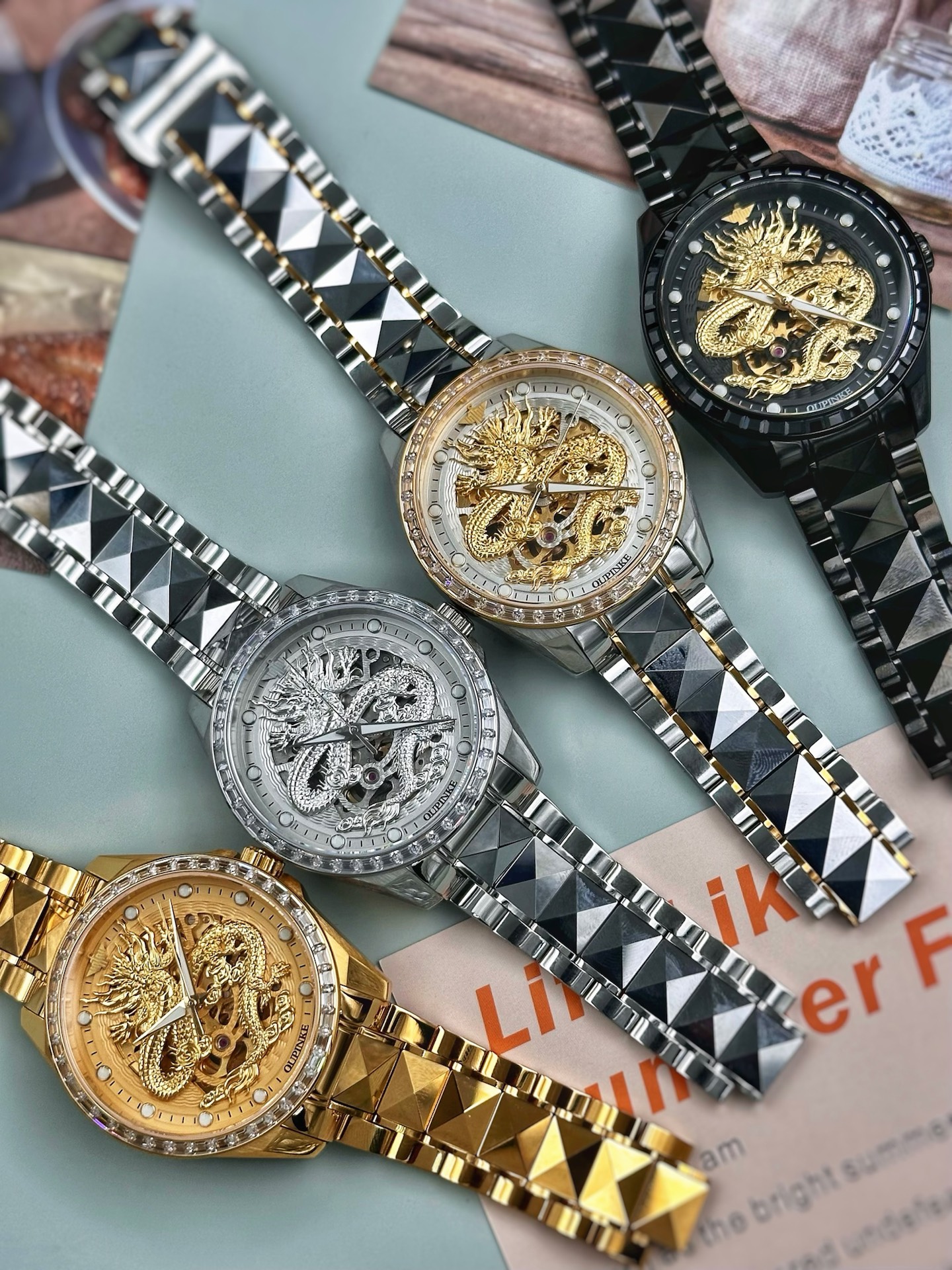 家的龙年限定款哦😎来看看好在哪里吧‼️  手表有四款颜色