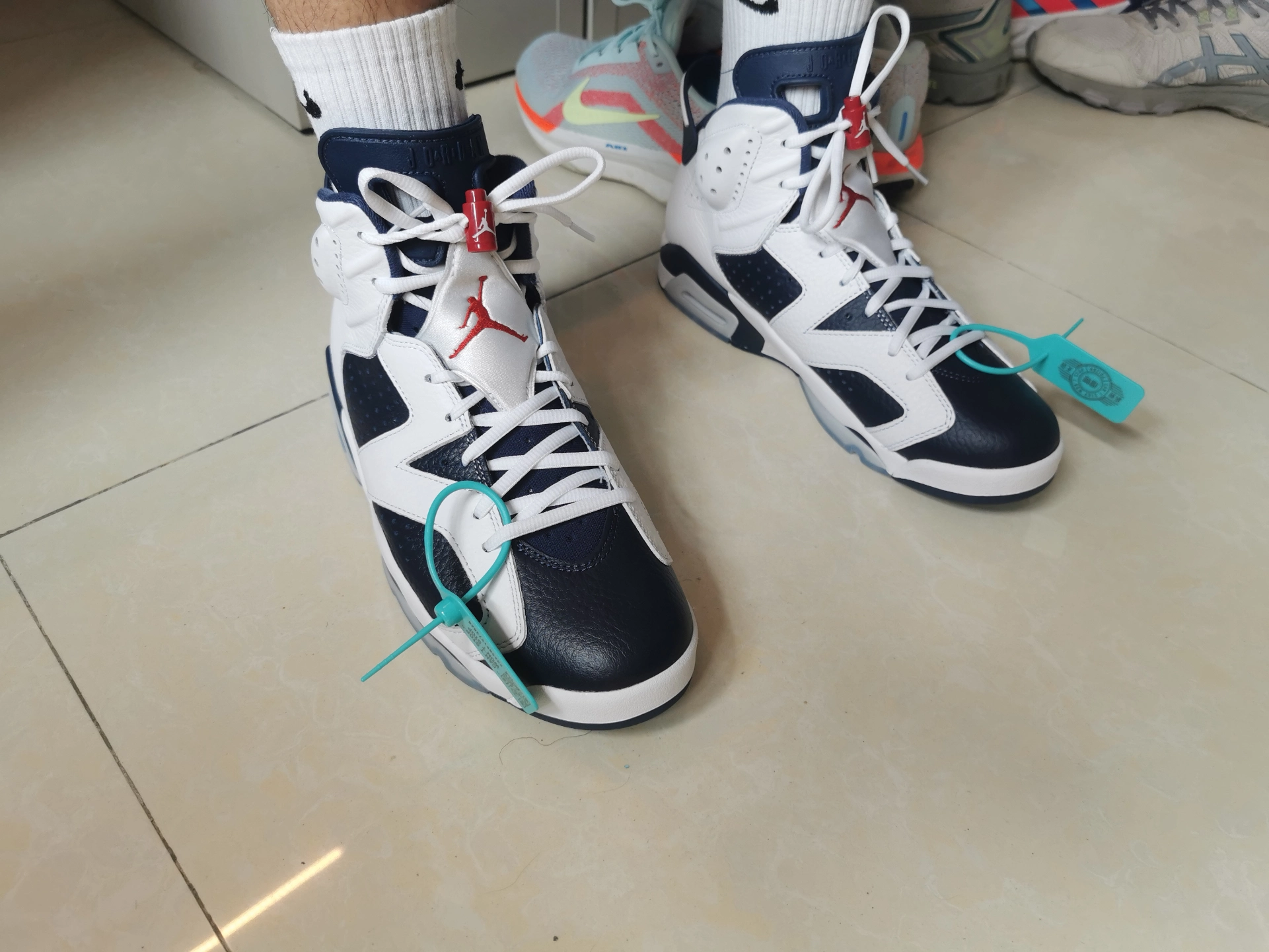 custom review-Jordan Air Jordan 6 'Olympic' High Top Винтажные баскетбольные кроссовки Мужские Белый Синий Выпуск 2024 года