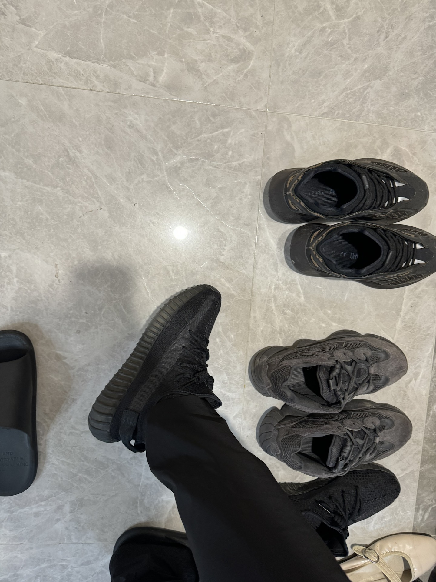 custom review-Adidas Originals Yeezy Boost 350 V2 Onyx