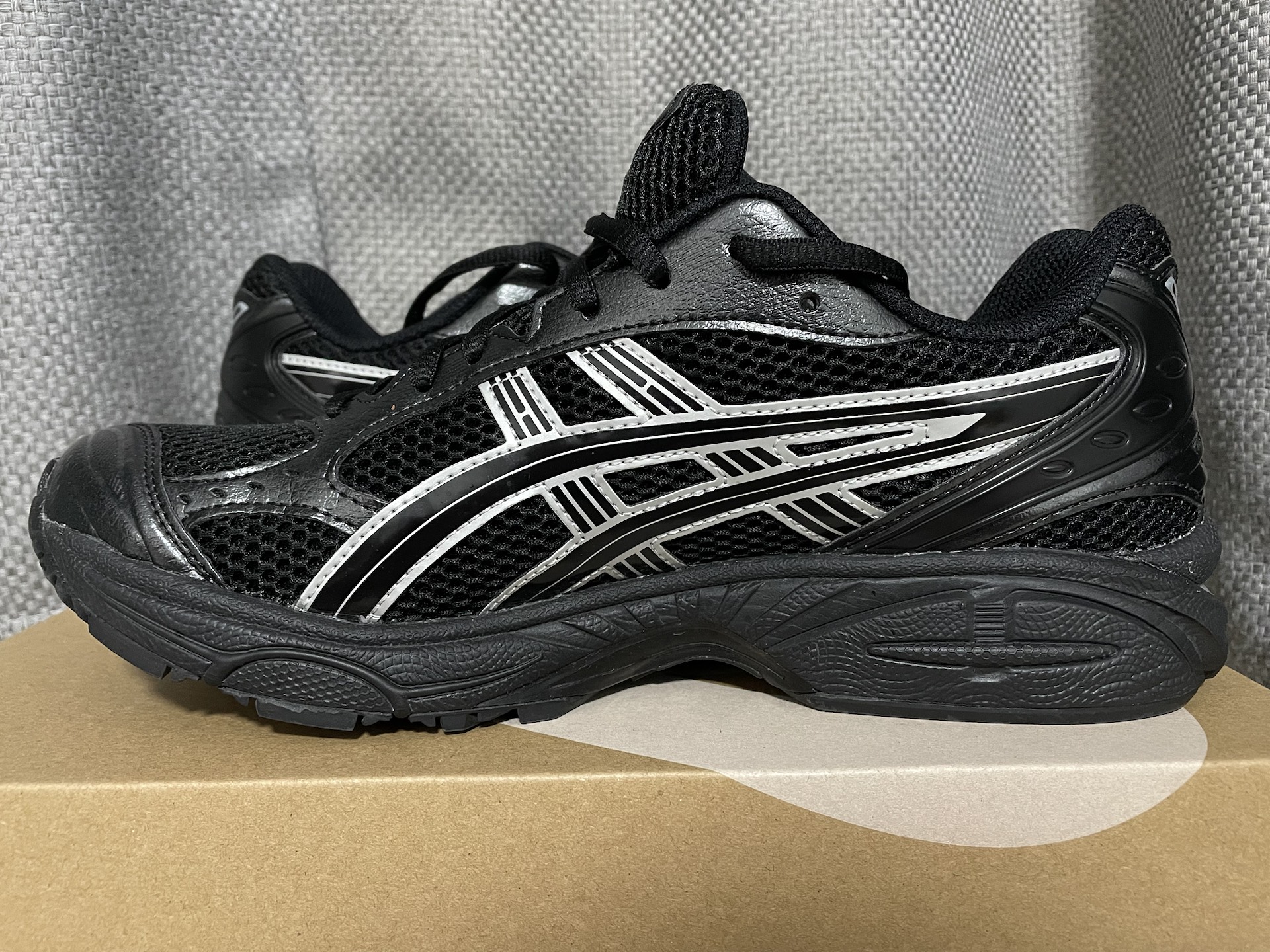 custom review-ASICS Gel Kayano 14 Устойчивый к истиранию Дышащая Поддержка Низкий Верх Повседневная Обувь Унисекс Черный