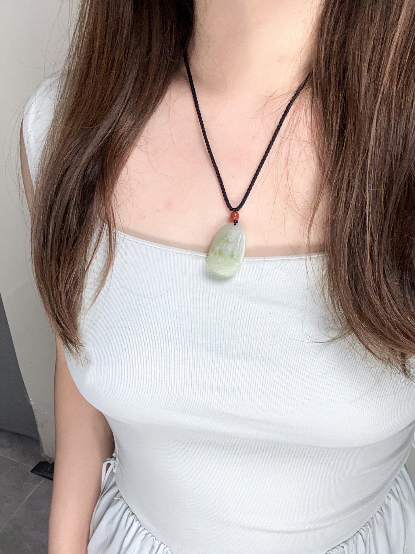 我滴天!百搭款玉菩萨项链