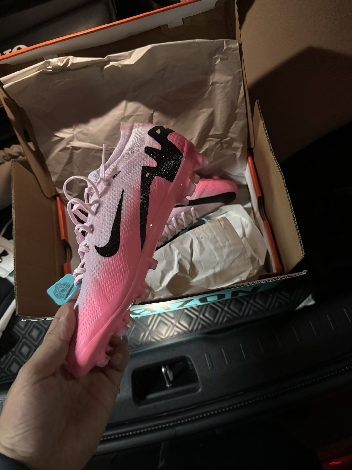 custom review-Nike Zoom Mercurial Vapor 15 Pro AG 'Ready Pack'