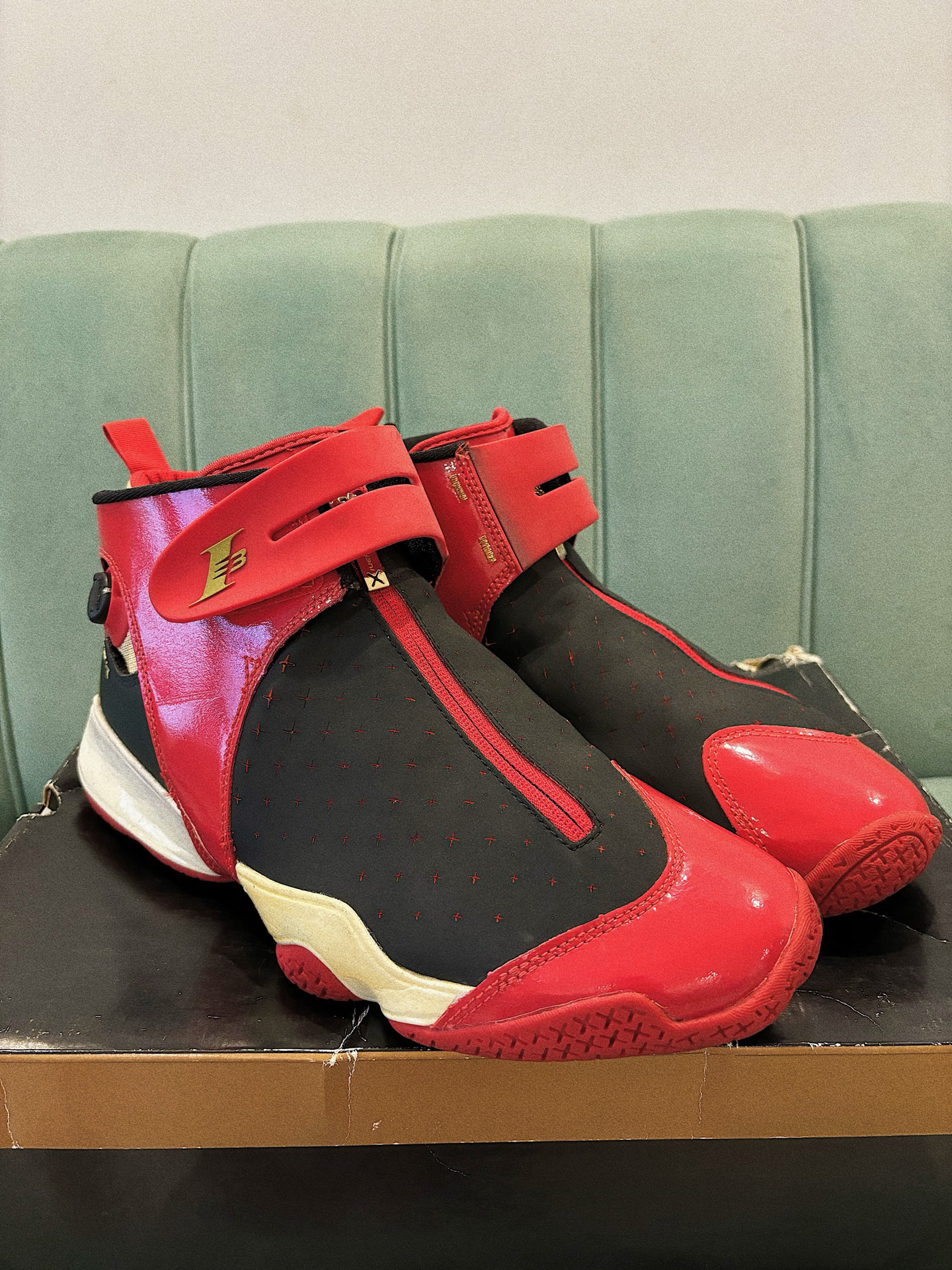 answer10——来自18年前的锐步科技巅峰💯