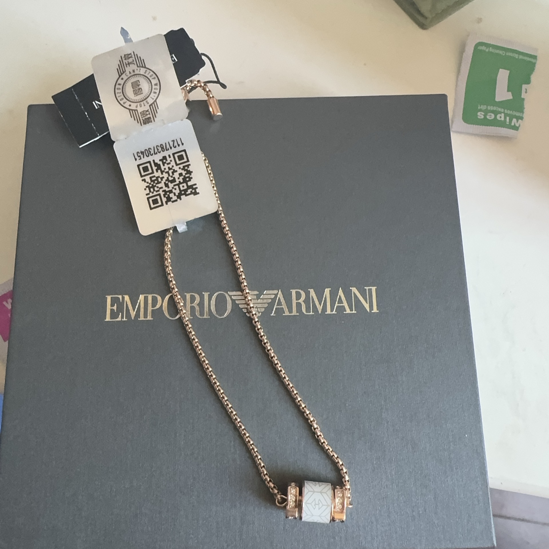 阿玛尼小蛮腰手链转运珠 得物二月头买的到现在都没有拆过出售支持