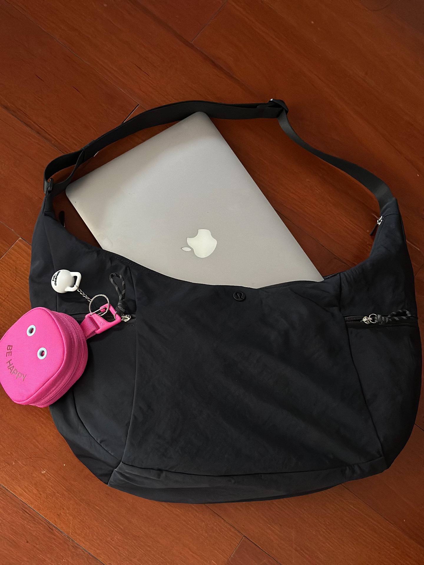 lululemon新品爆款牛角包拿下