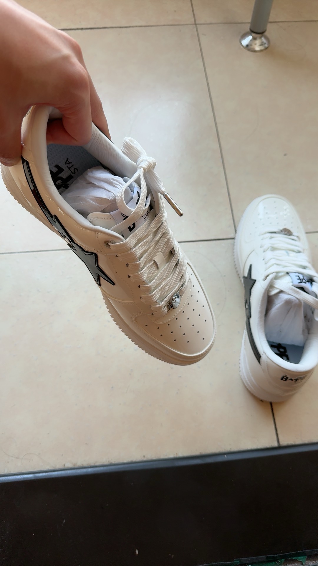 custom review-A BATHING APE BAPE STA Лакированная кожа Устойчивая к истиранию Низкие кроссовки для скейтбординга Мужские