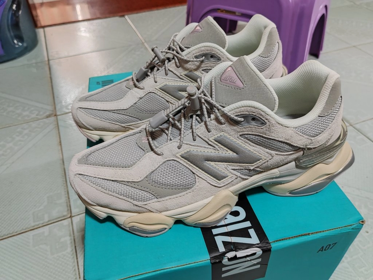 custom review-New Balance NB 9060 Повседневная обувь Низкий топ Светло-серый фиолетовый Унисекс