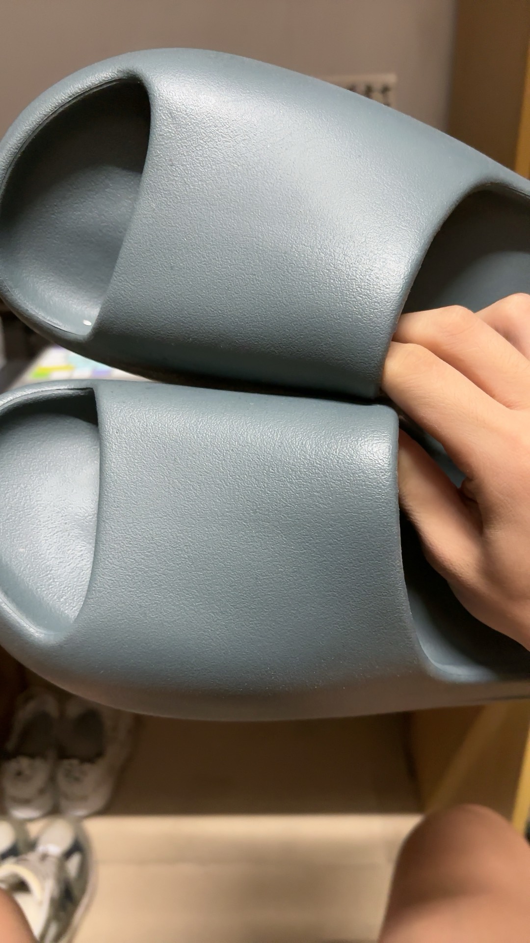 custom review-Adidas Originals Yeezy Slide ЭВА Слипоны Унисекс Темно-серый Зеленый