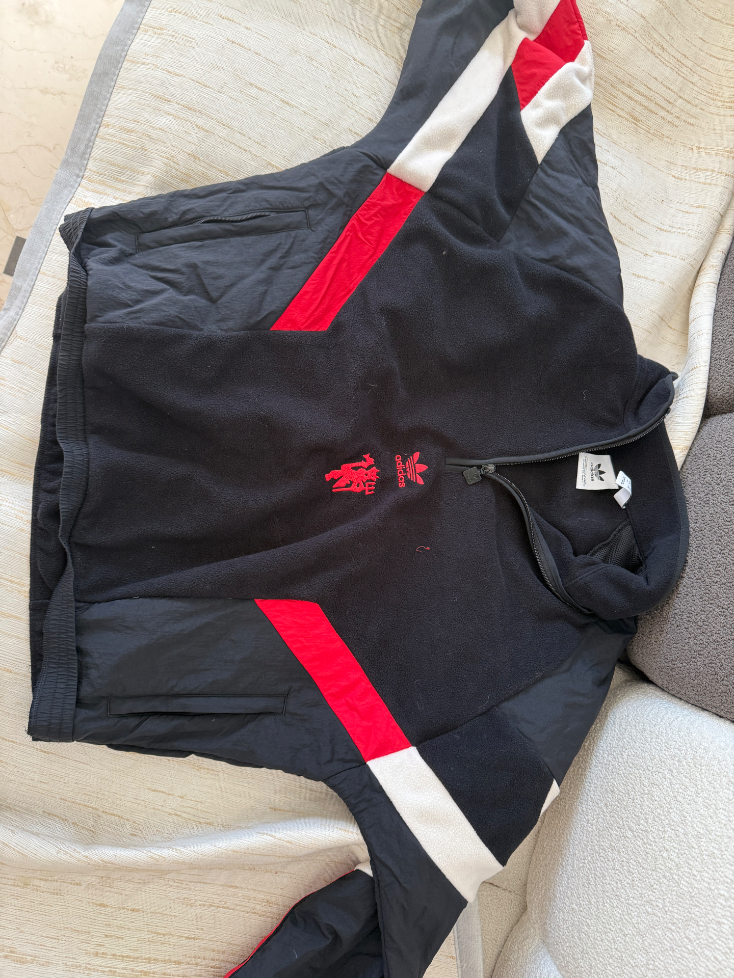 custom review-Adidas Originals Manchester Football UNITED Polar Fleece Sweatshirt Men's Black