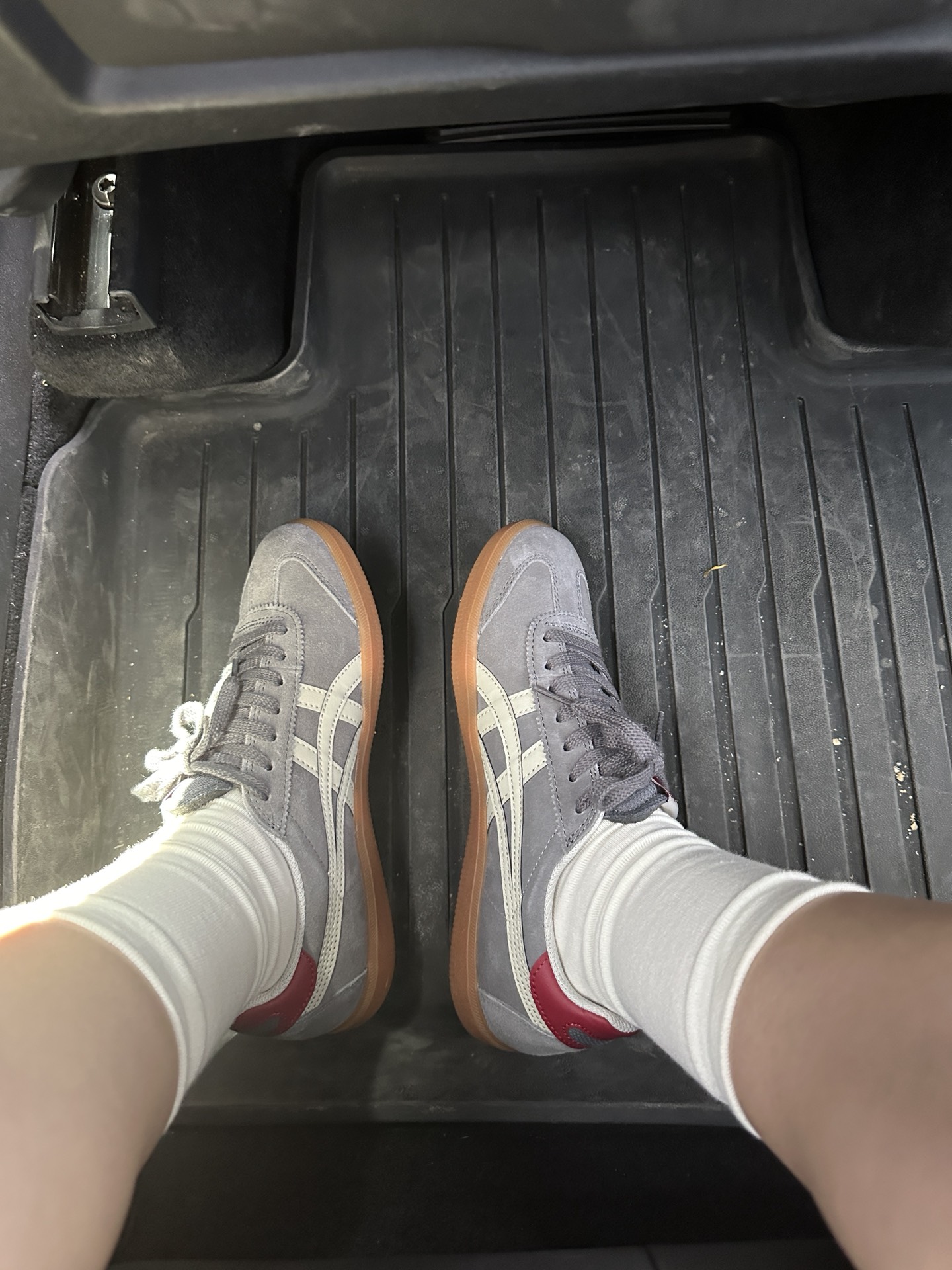 custom review-Onitsuka Tiger Tokuten Grey White