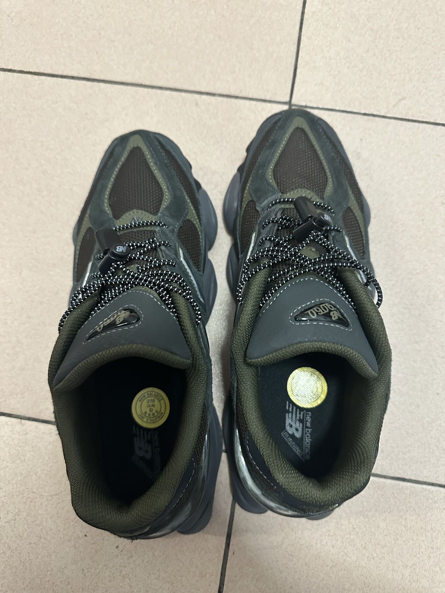 custom review-New Balance NB 9060 Устойчивый к истиранию Низкий Топ Повседневная Обувь Унисекс Зеленый Черный