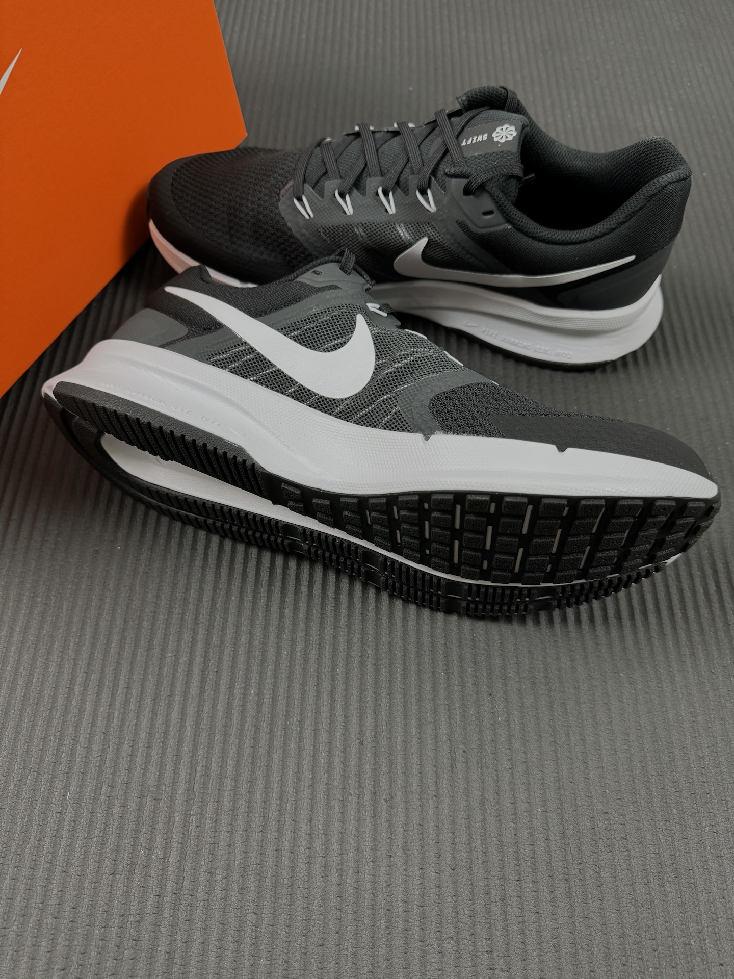 nike run swift3男子公路跑步鞋