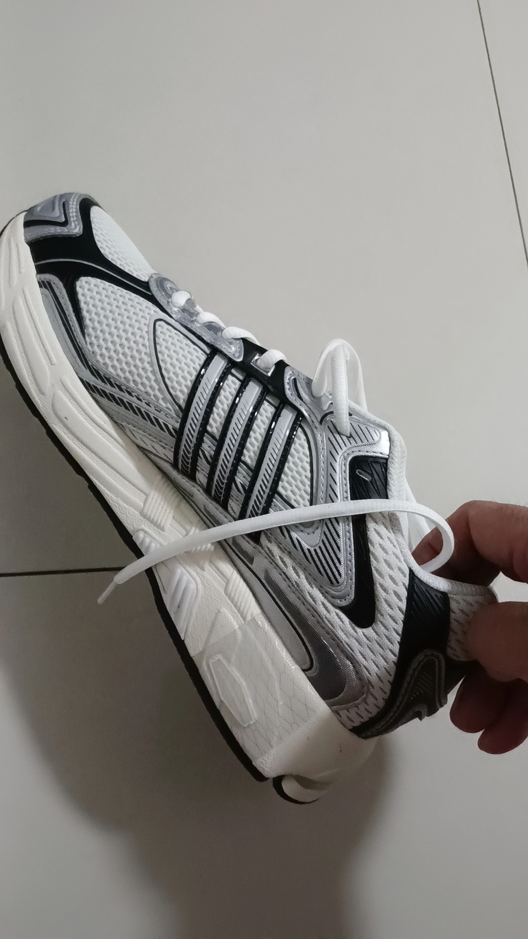 custom review-adidas originals Response Cl Амортизация и Дышащий Низкий Топ Повседневный Городской Коммутирование Беговые кроссовки Унисекс Белый Черный