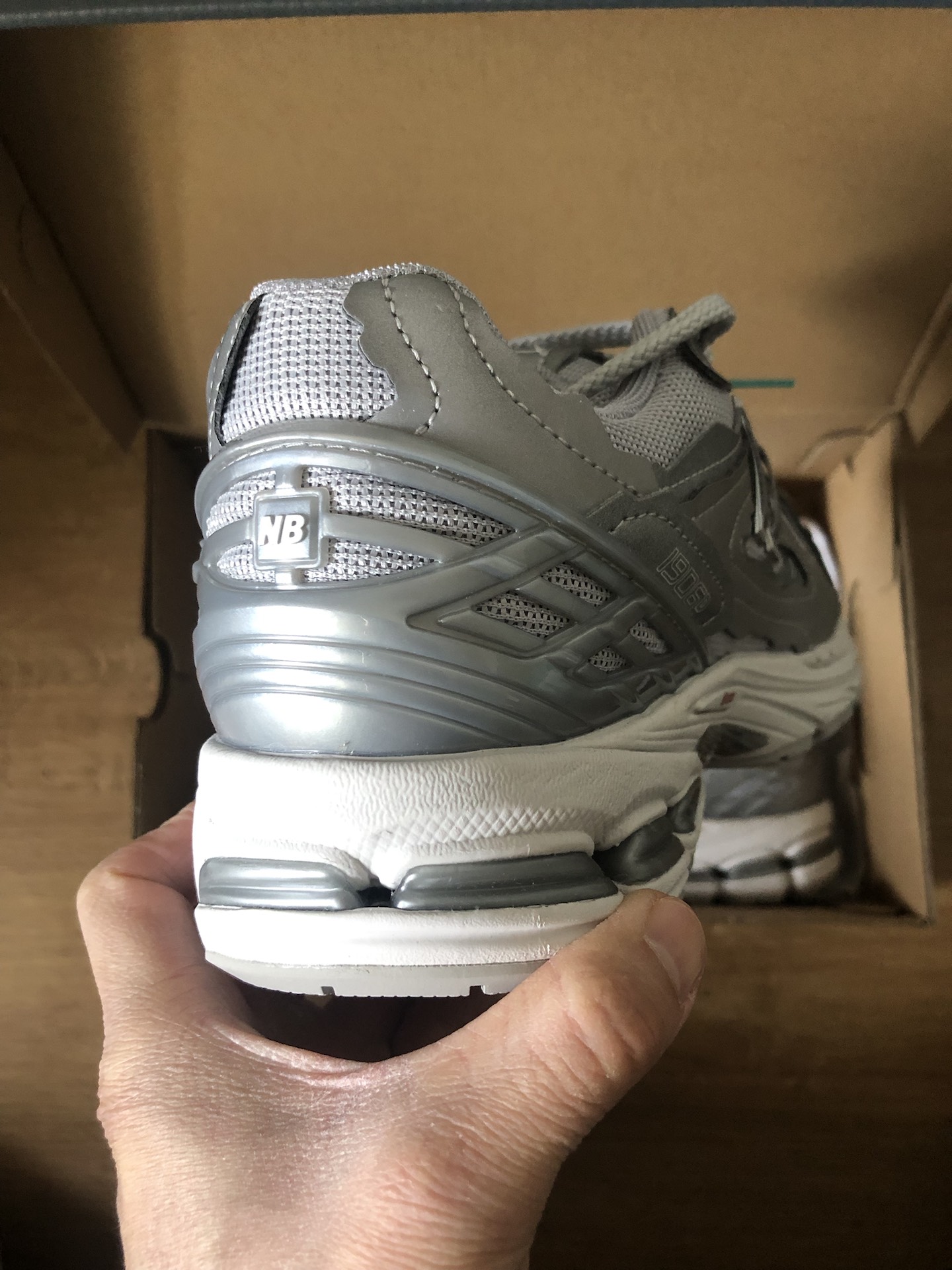 custom review-New Balance 1906D Устойчивый к истиранию Низкий Топ Повседневные Городские Коммутирующие Беговые кроссовки Мужские Серебристо-Серый