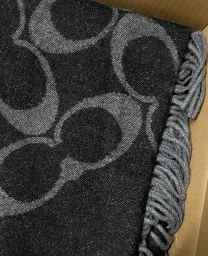 custom review-COACH Шарфы из овечьей шерсти вязаные Унисекс Черный