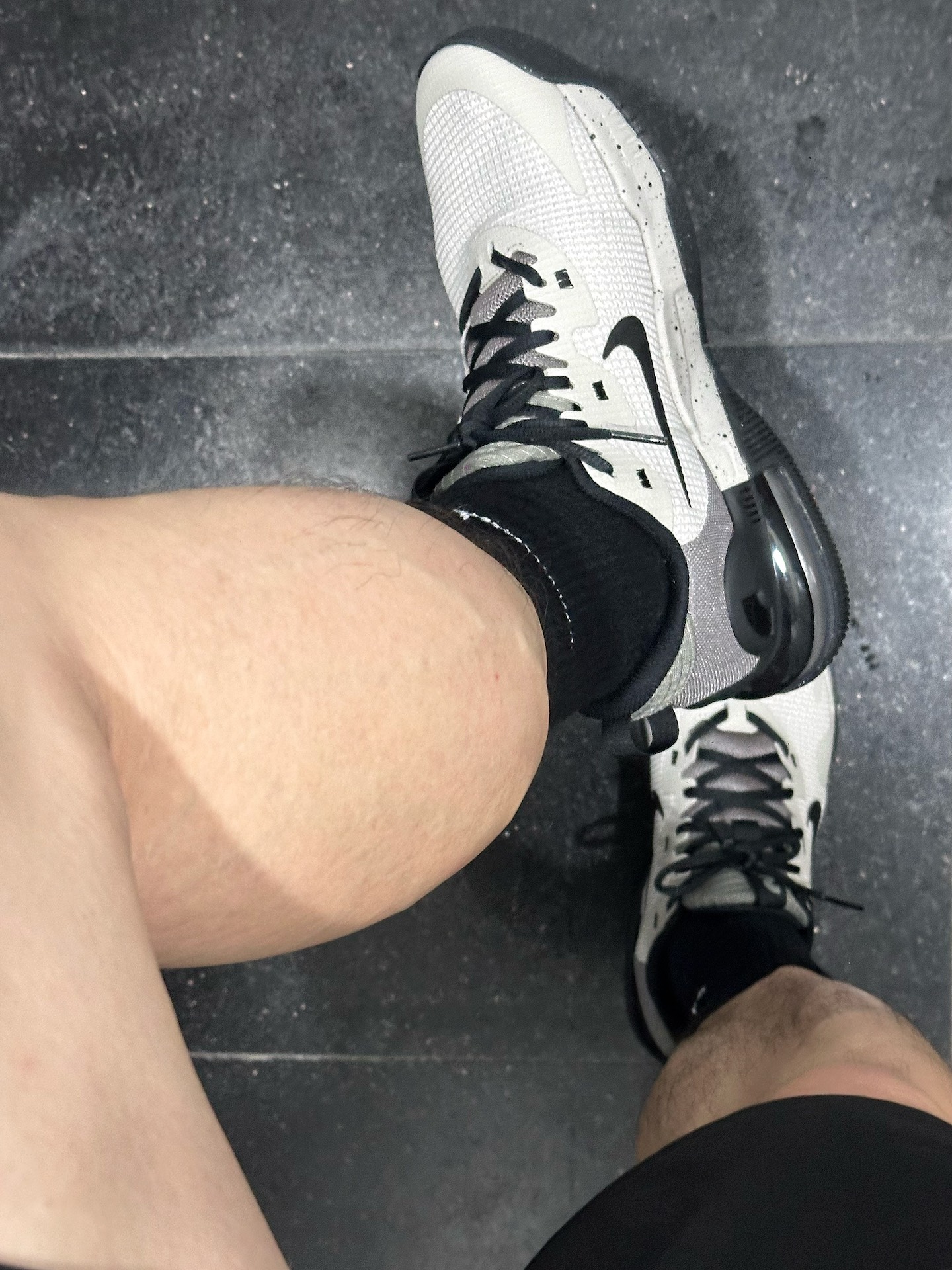 custom review-Nike Air Max ALPHA Low Топ Кроссовки для тренировок Мужские Серый Черный