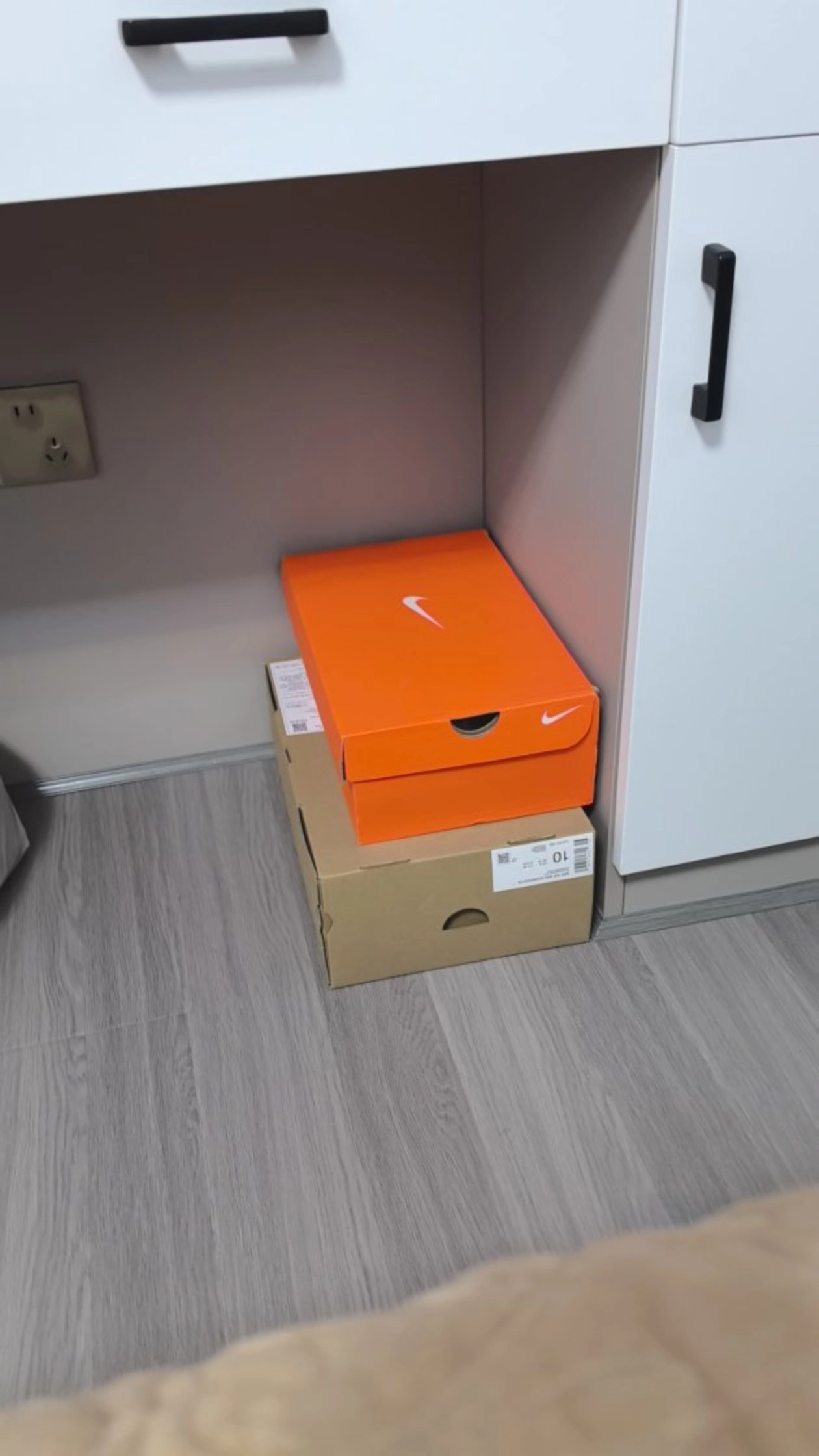 custom review-Nike students air jordan seller guide