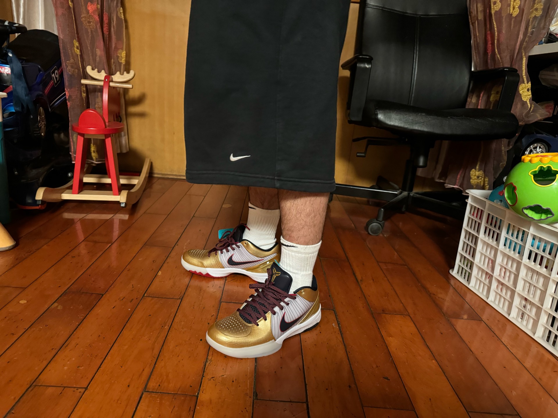 custom review-Nike Zoom Kobe 4 Protro 'Gold Medal'