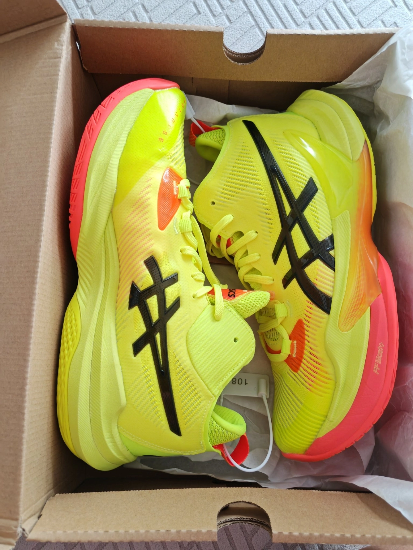 custom review-ASICS Metarise 2 Paris Safety Yellow Black