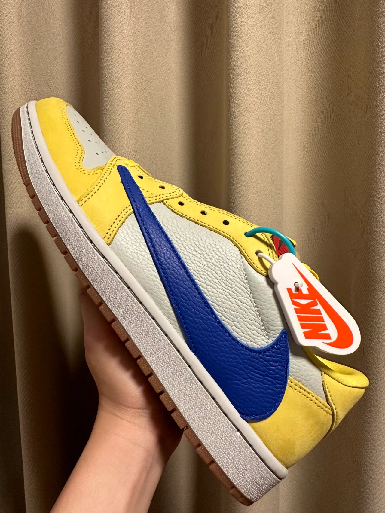 custom review-Jordan 1 Retro Low OG SP Travis Scott Canary Women's