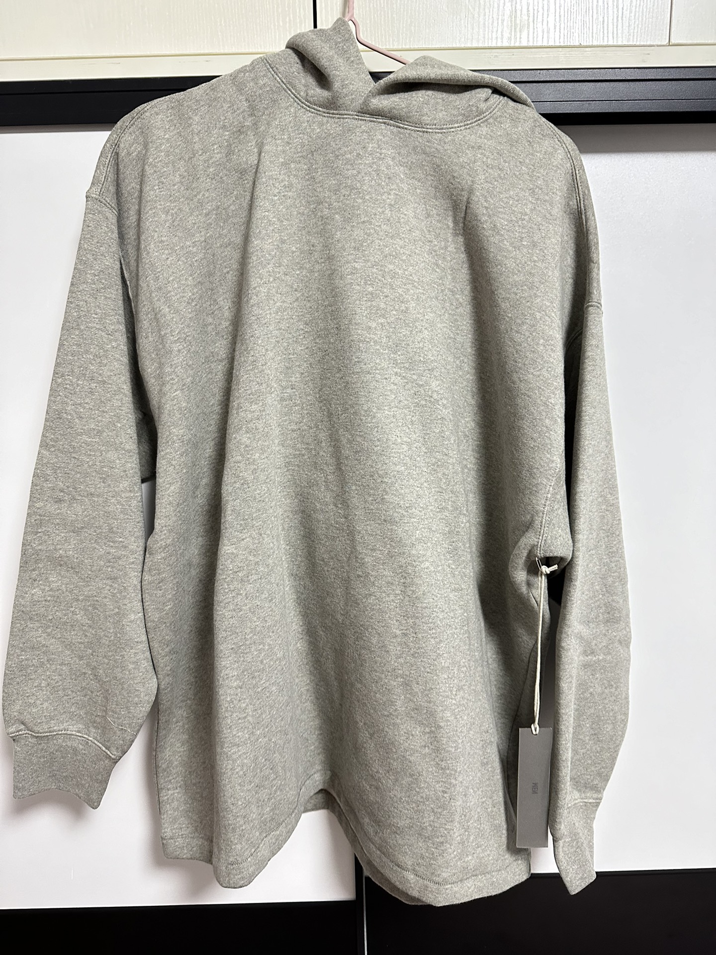 custom review-Fear Of God Essentials Relaxed Hoodie SS22