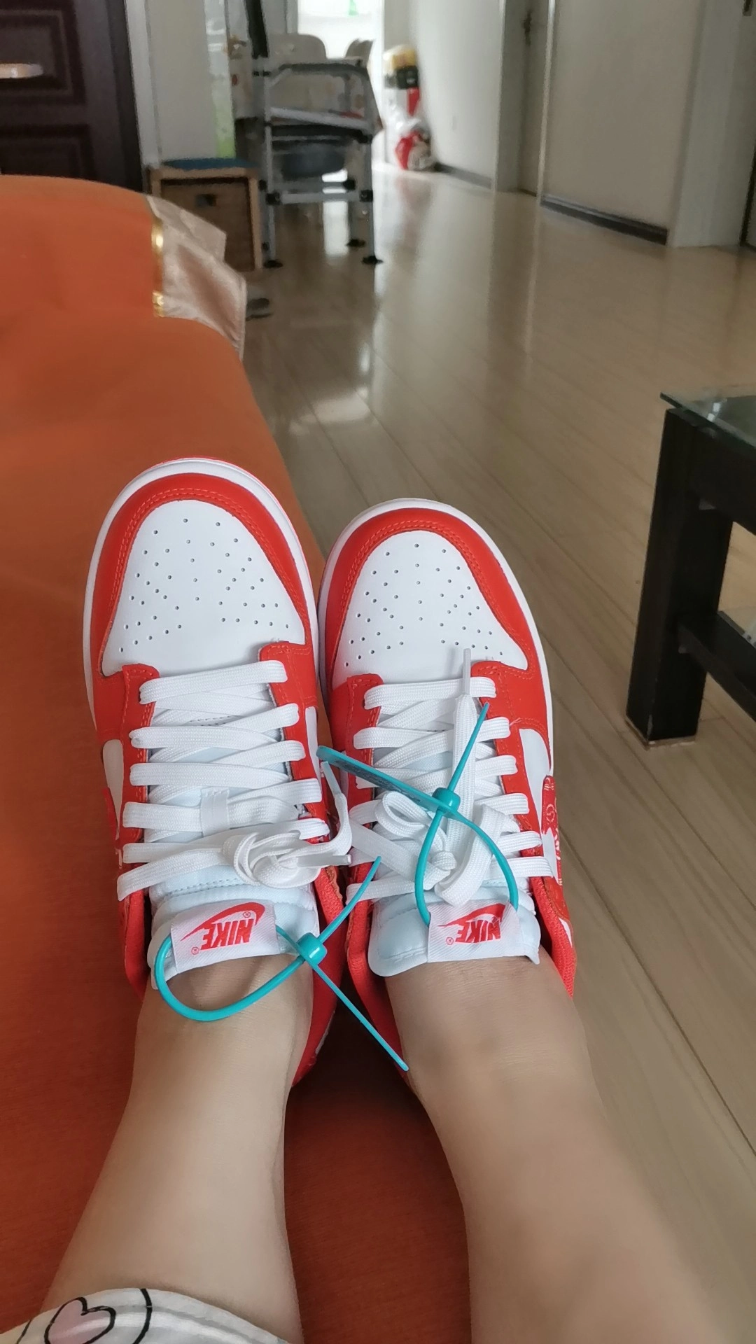 custom review-Nike Dunk ESS 'Апельсин Пейсли' Низкие Кроссовки для скейтбординга Женские Белые Апельсиновые