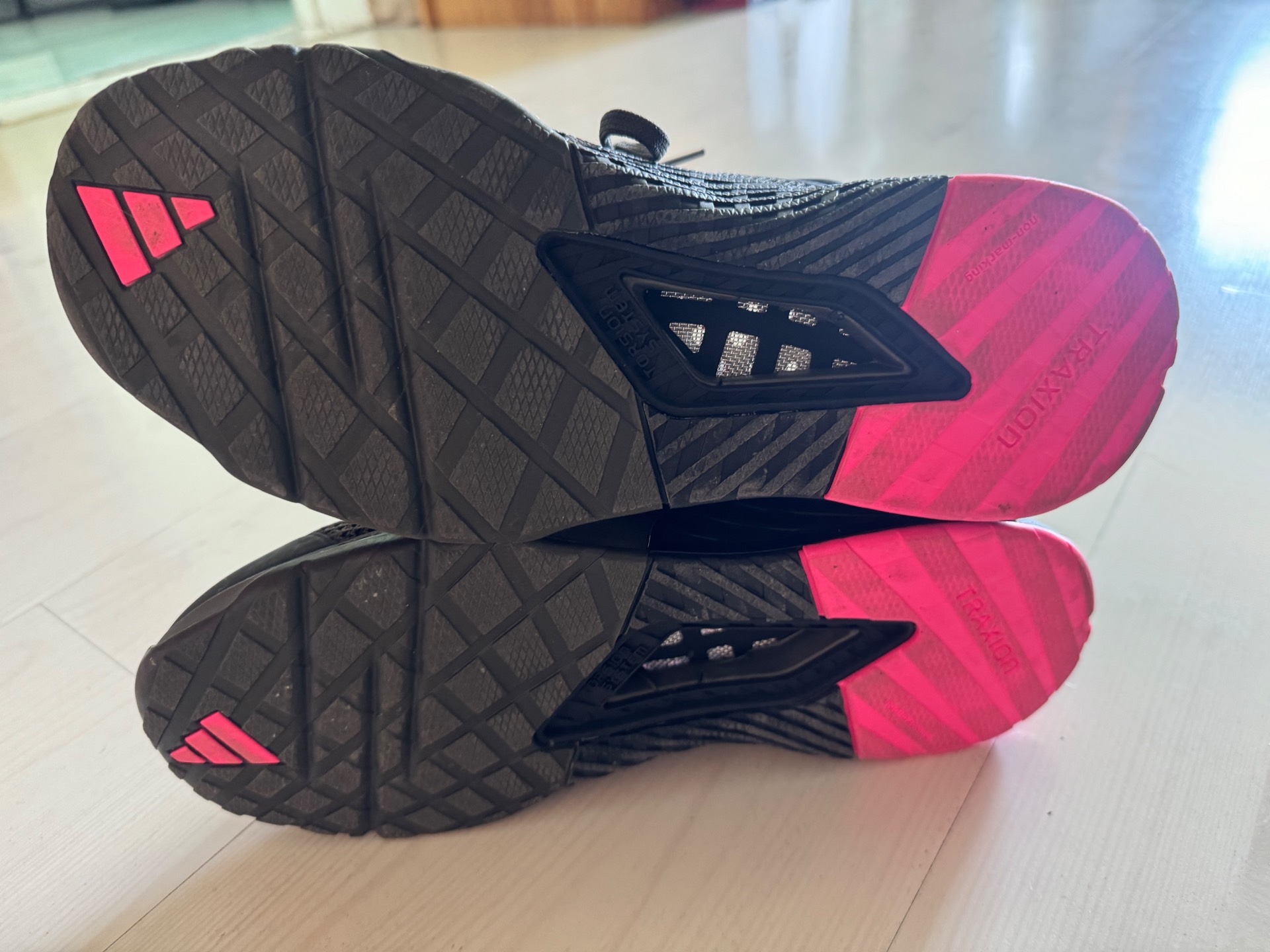 custom review-Adidas DROPSET 3 Slip Resistant и Breathable Low-Top Тренировочные Кроссовки Unisex Black Pink