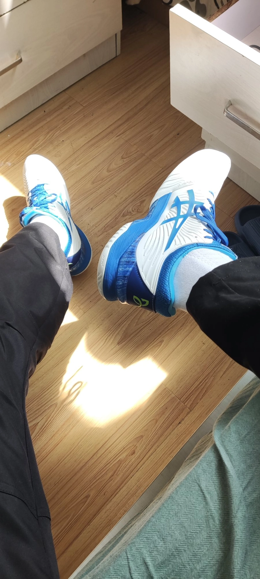 custom review-ASICS Court FF Амортизация Износостойкие Низкие Теннисные Кроссовки Мужские Белые и Синие