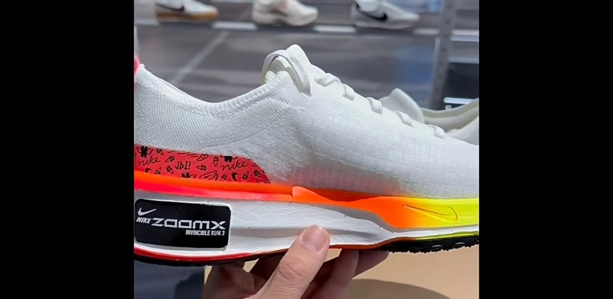 custom review-Nike Invincible 3 Амортизация Устойчивый к истиранию Дышащий Низкий Топ Повседневные Тренировочные Беговые кроссовки Мужские Белый Красный