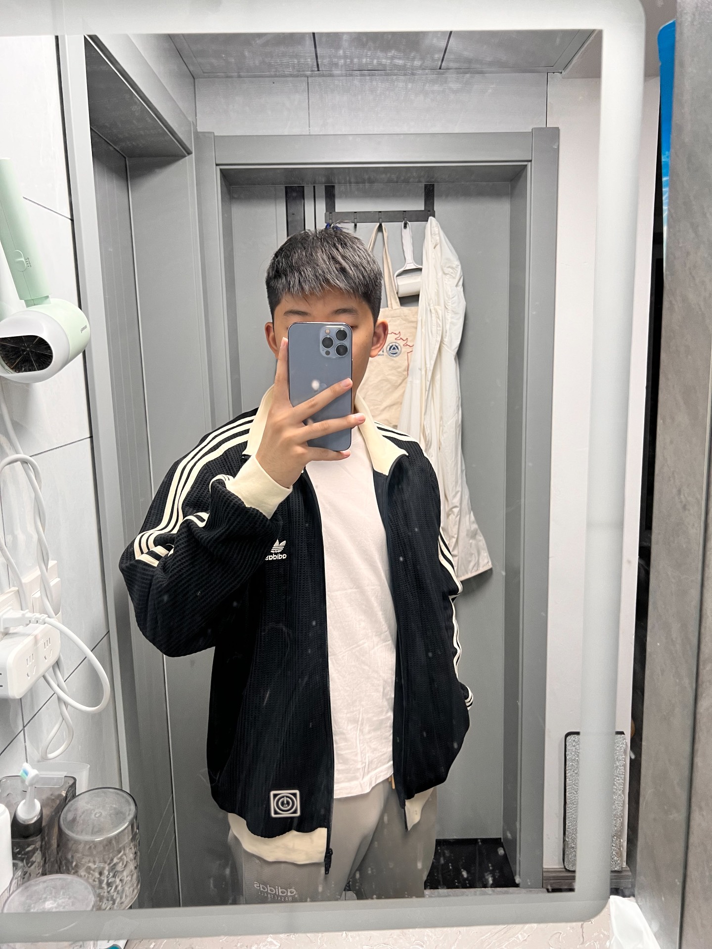 custom review-Adidas Originals Clover Series Outfit Куртки и Пальто Унисекс Черный