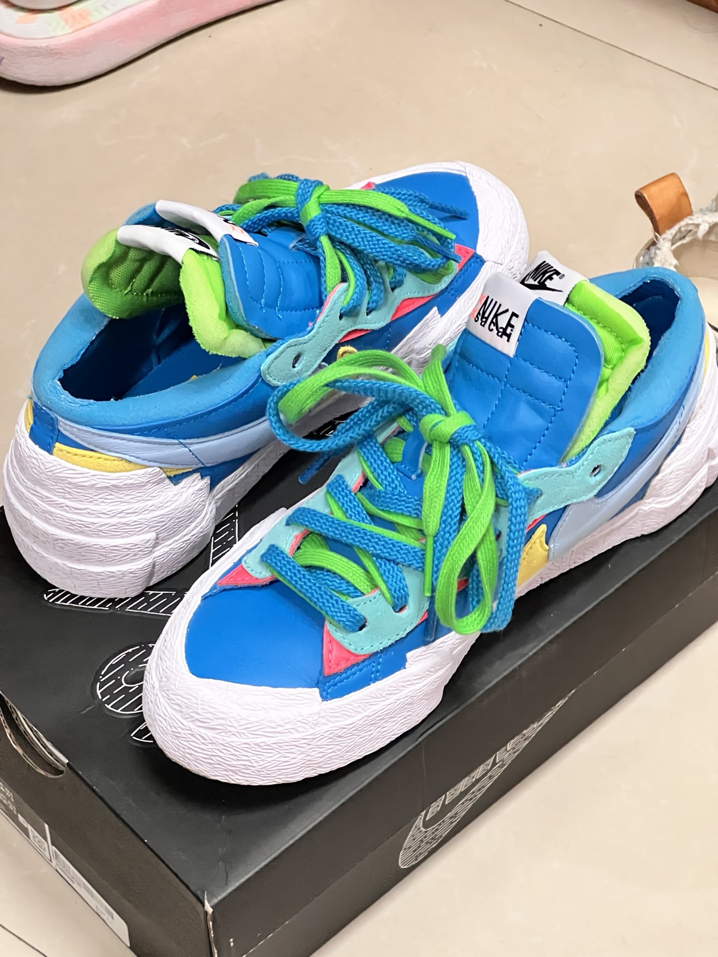 custom review-Sacai совместный бренд x KAWS x Nike Blazer 'Neptune Blue' Низкие Скейтборд Кроссовки Унисекс Синий