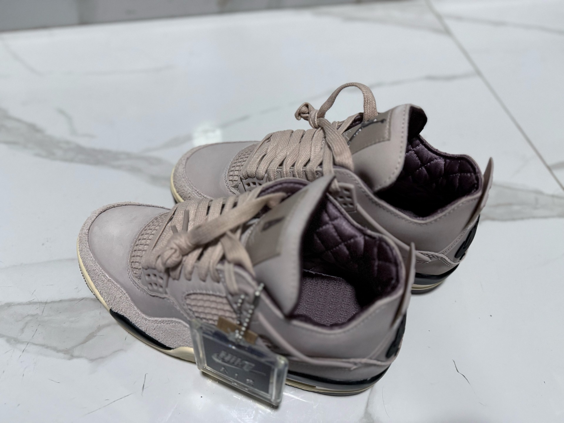 custom review-Jordan 4 Retro Og Sp A Ma Maniére While You Were Sleeping Women's