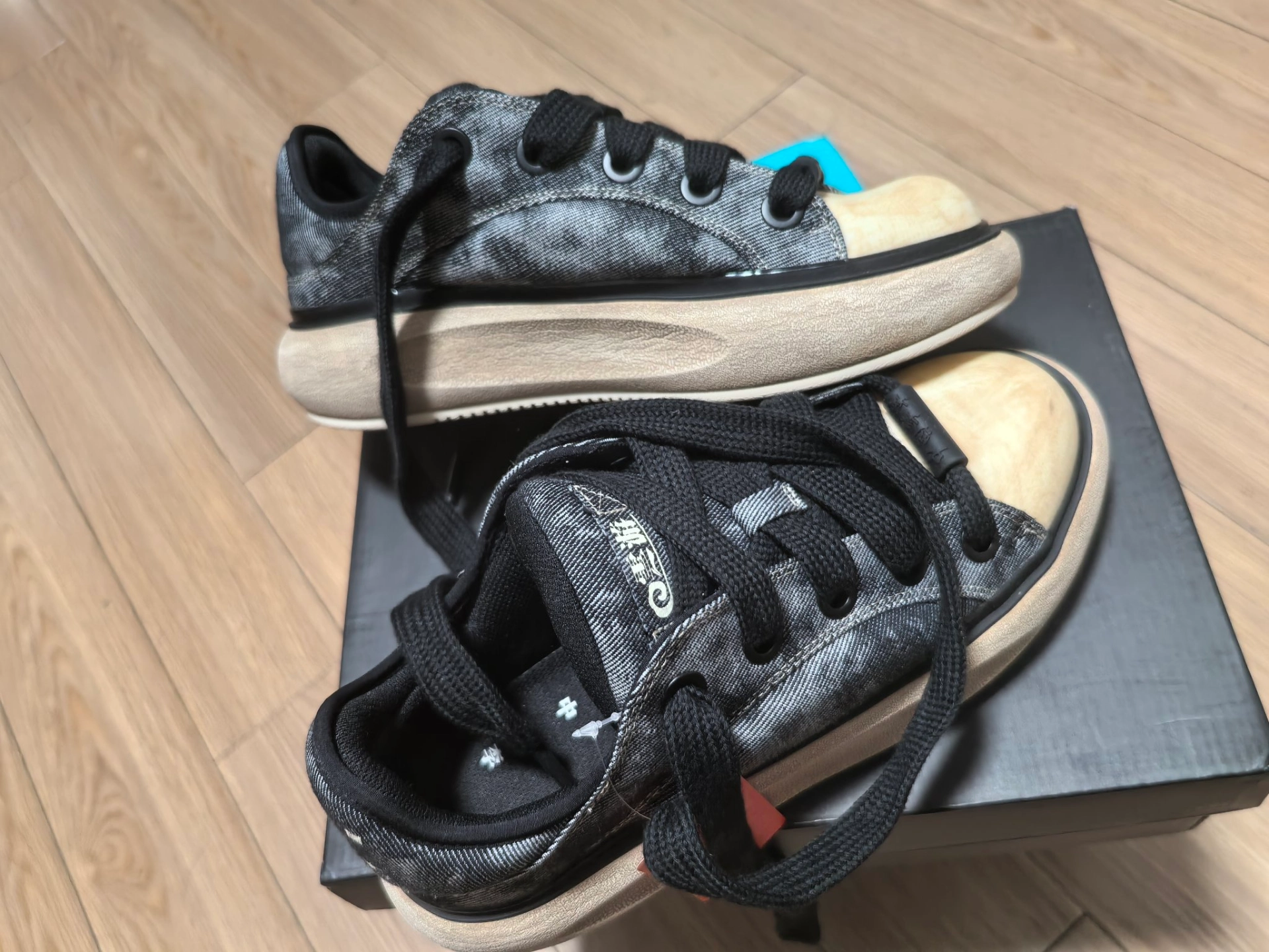 custom review-Лайнер Yun You C4D Амортизация Износостойкий Низкий Топ Повседневная Обувь Мужская Черный Белый