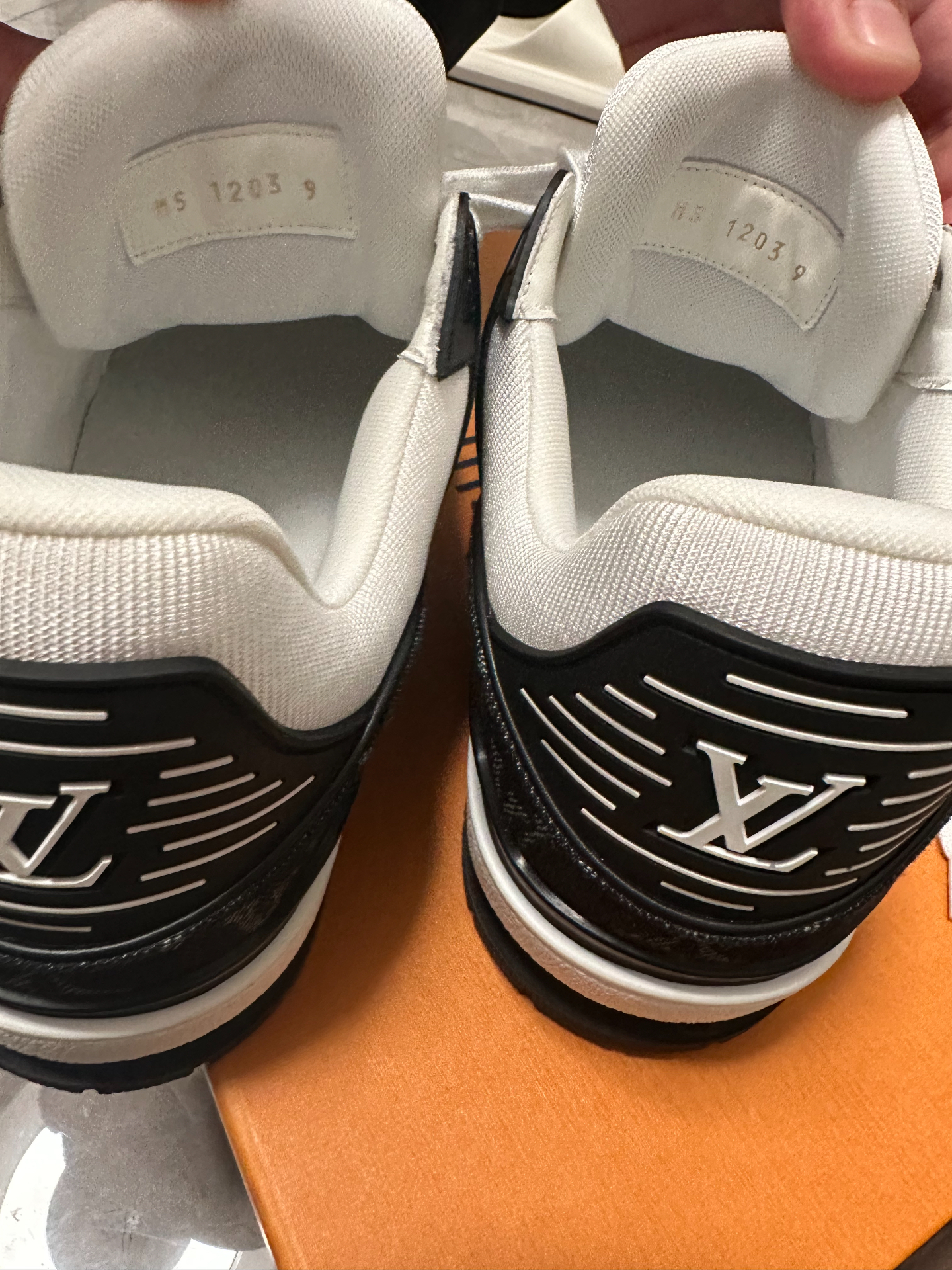 custom review-LOUIS VUITTON Lv Trainer 'White Black Panda'
