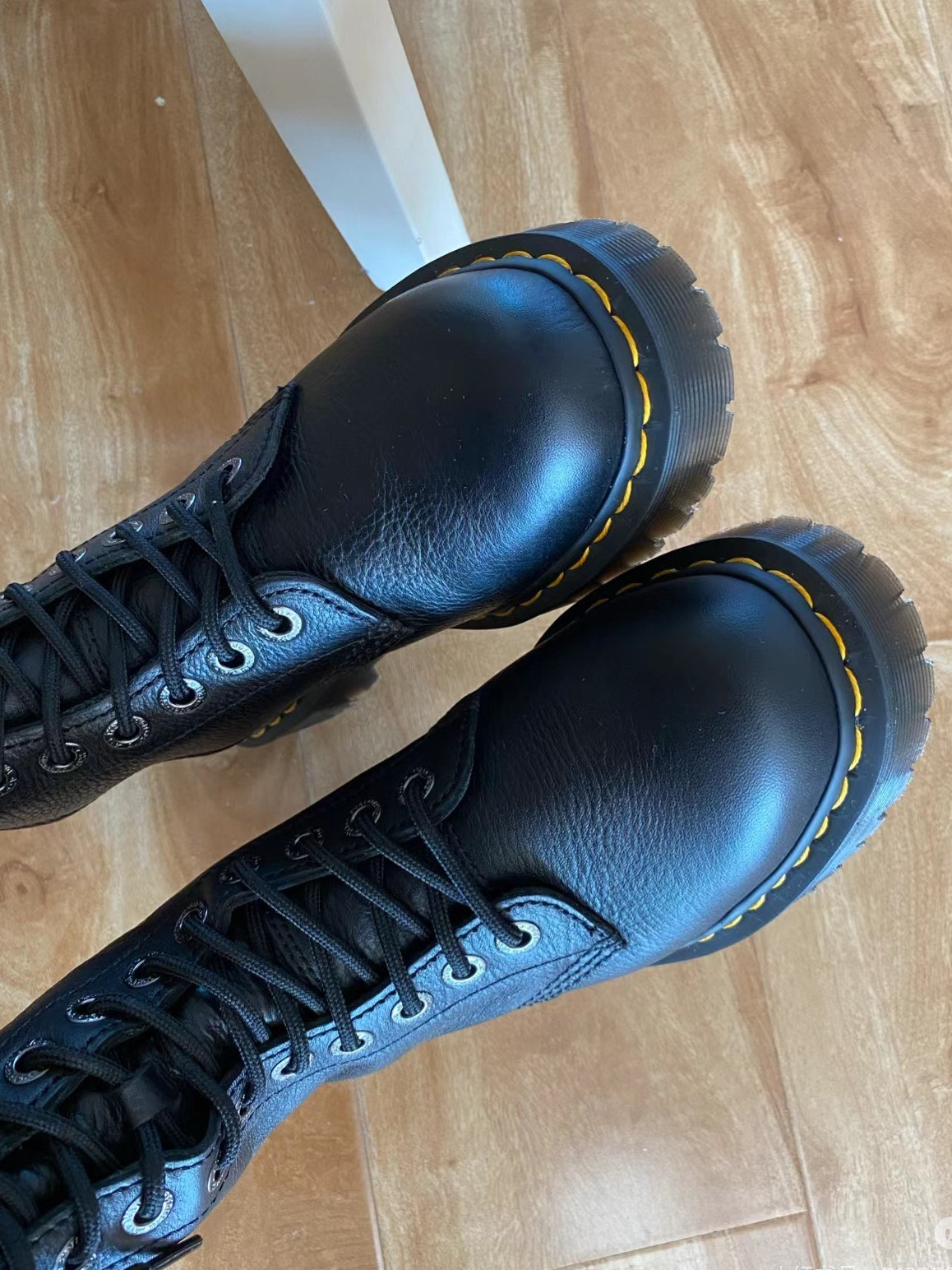 custom review-Dr.Martens 1B60 VIRGINIA Кожа Высокие сапоги на щиколотку Женские Черные