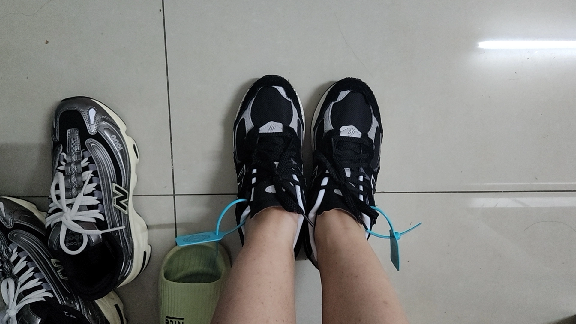 custom review-New Balance 2002R Protection Pack Black Grey
