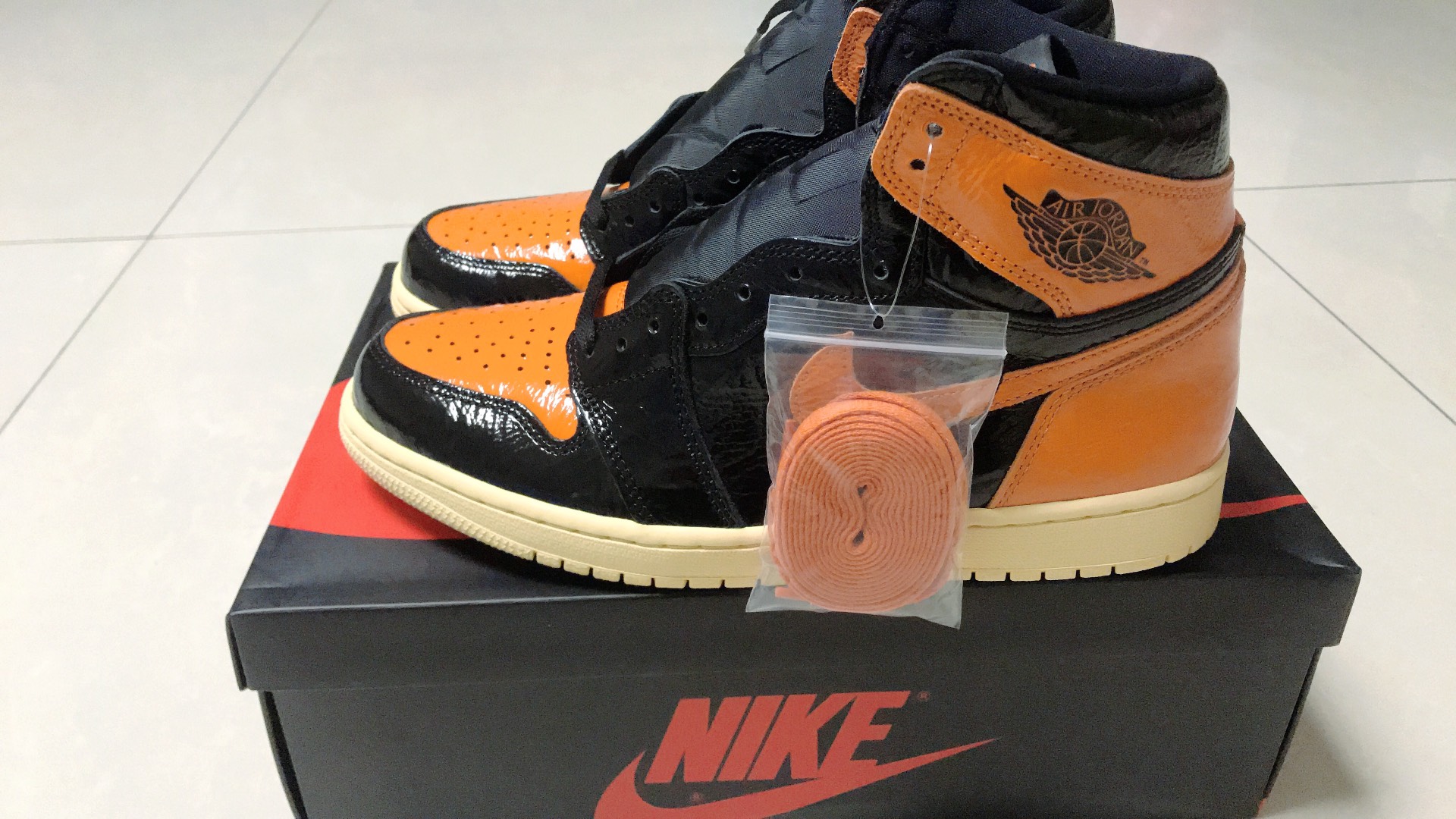 custom review-Jordan Air Jordan 1 Ретро High OG High Топ Винтажные баскетбольные кроссовки Мужской SHATTERED Баскетбольный щит