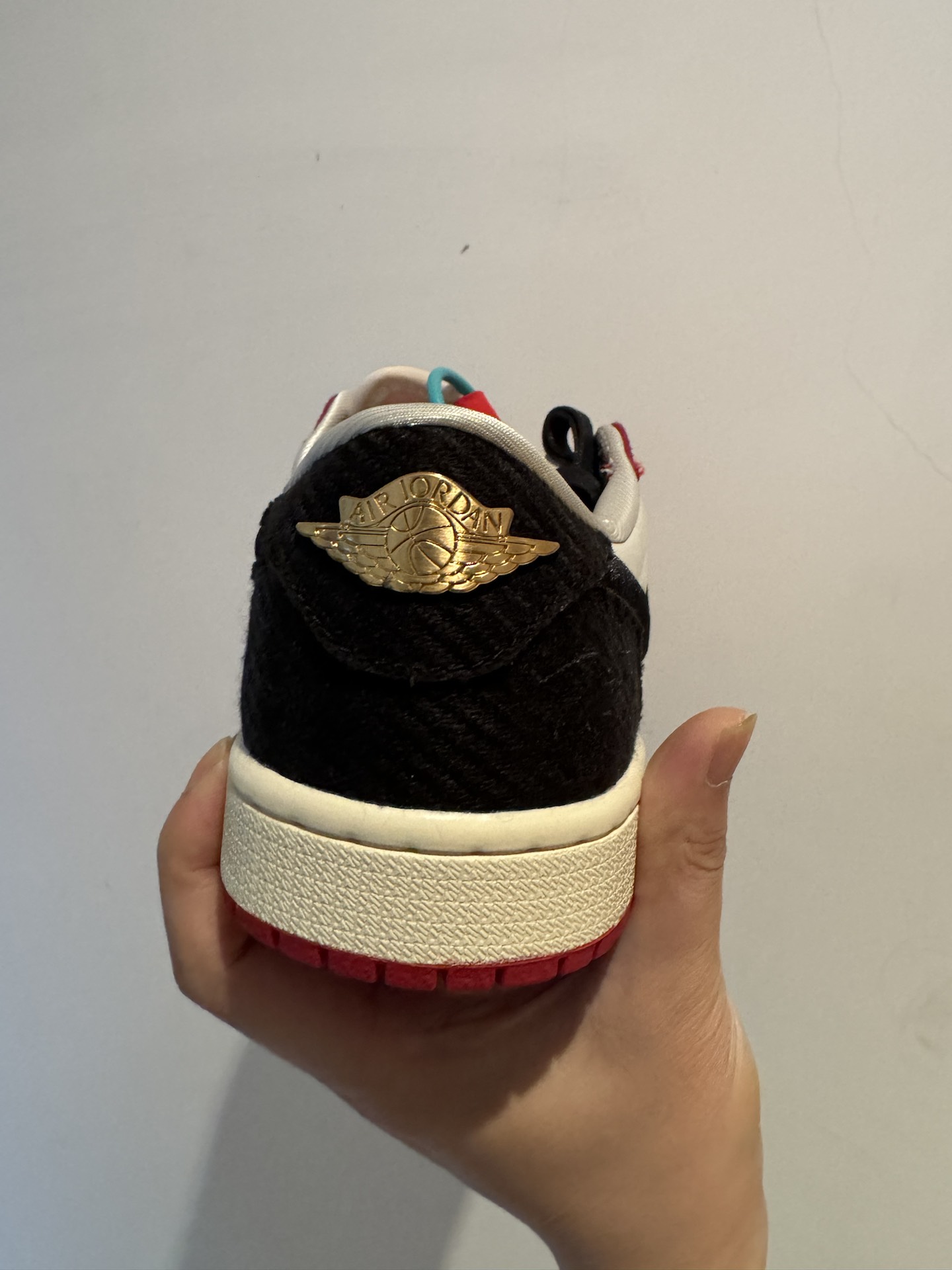 custom review-Jordan 1 Retro Low OG Trophy Room "Away"