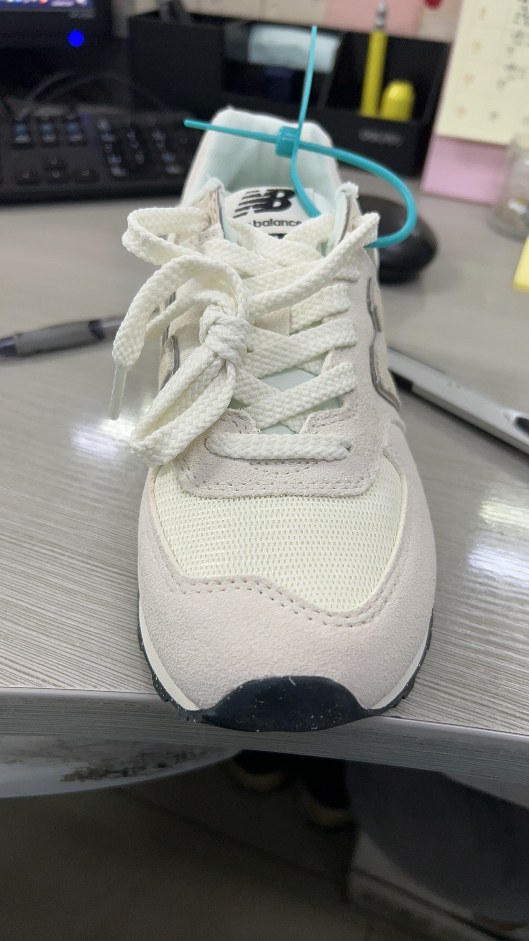 custom review-New Balance NB 574 Устойчивый к истиранию Дышащий Низкий Топ Повседневная Городская Коммутерская Беговая Обувь Унисекс Бежевый Белый Черный