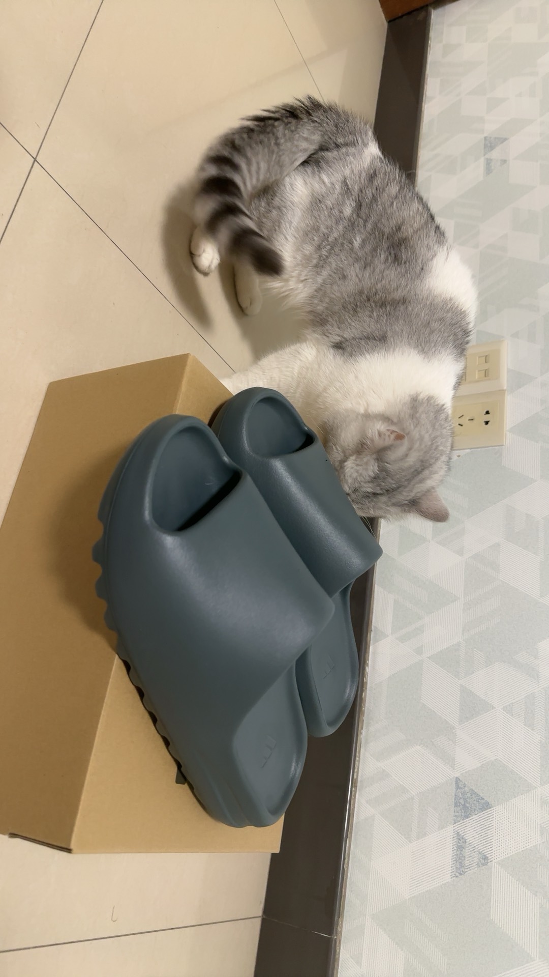 custom review-adidas originals Yeezy Slides Slate Marine