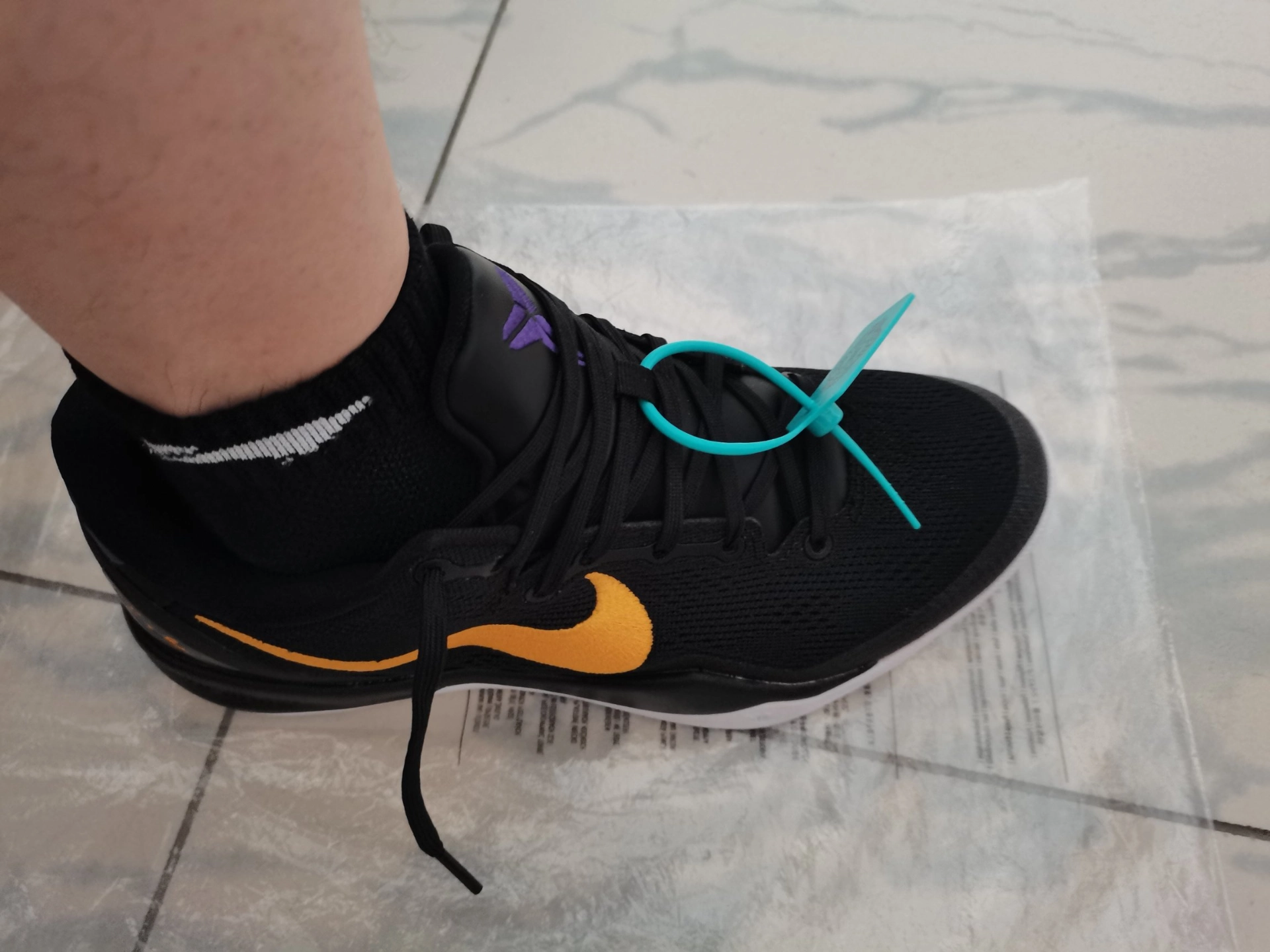 custom review-Nike Kobe 8 Protro "Hollywood Nights"