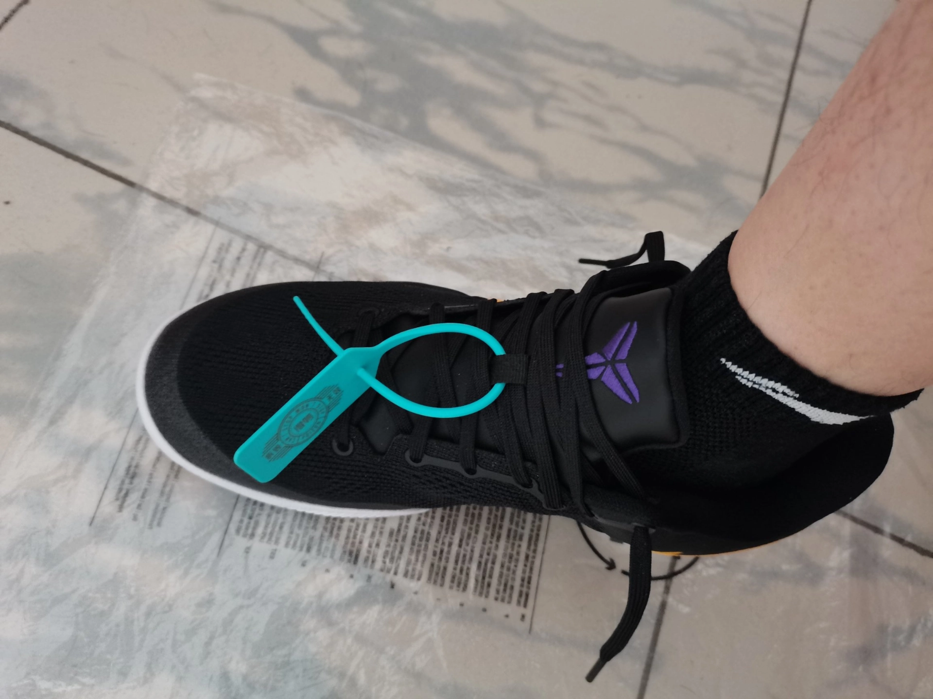 custom review-Nike Kobe 8 Protro "Hollywood Nights"