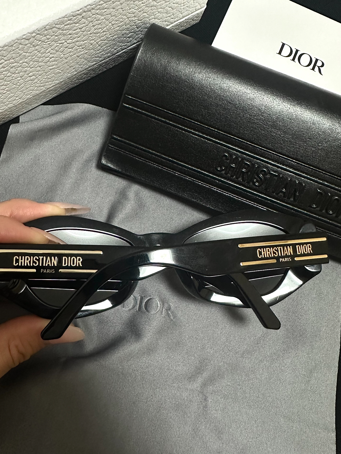 custom review-Солнцезащитные очки Dior OVAL Унисекс Черные