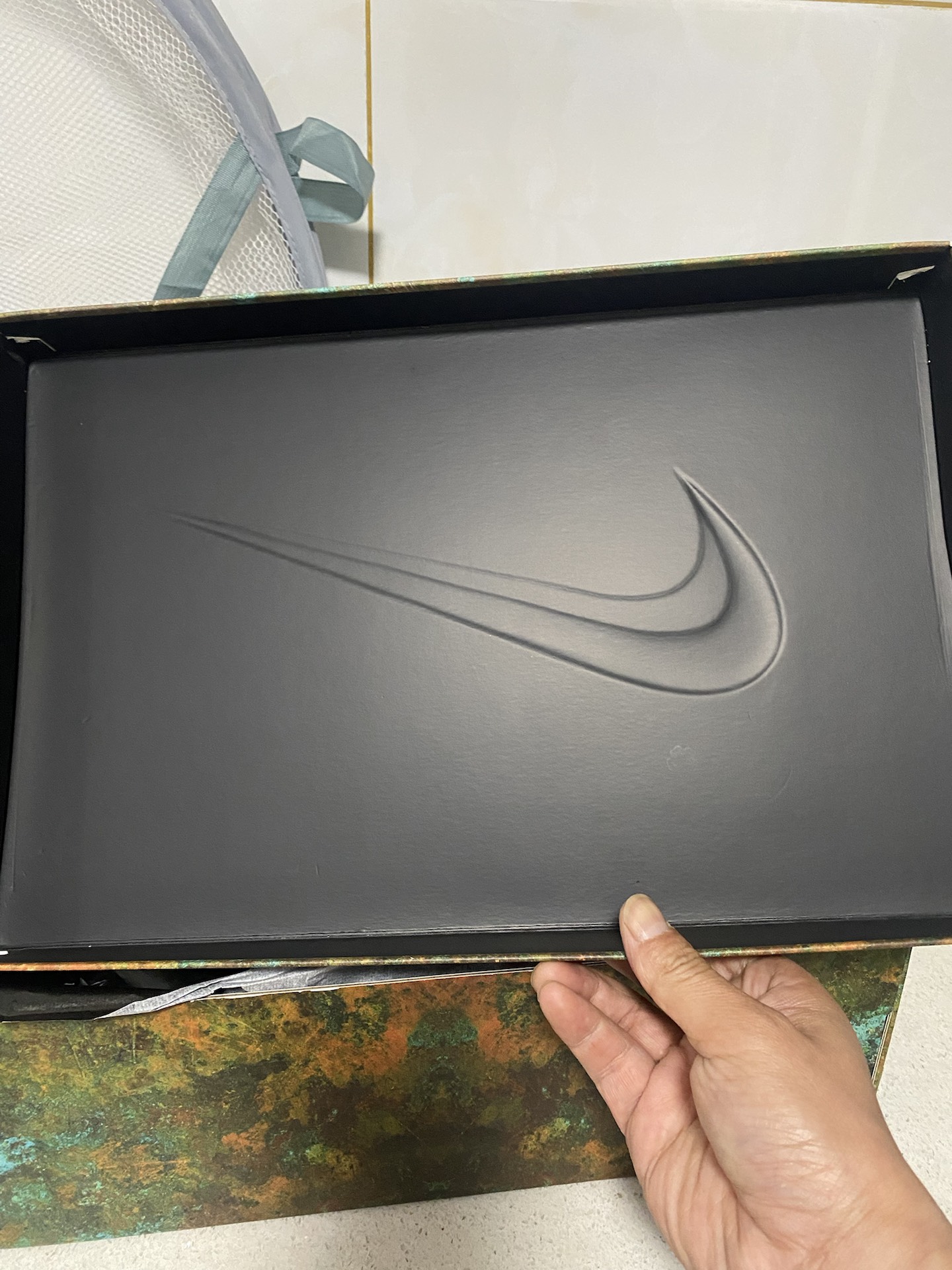 custom review-Nike Air Max Plus Водонепроницаемый MID Топ Повседневный Городской Коммутирование Беговые кроссовки Мужской Черный Серый