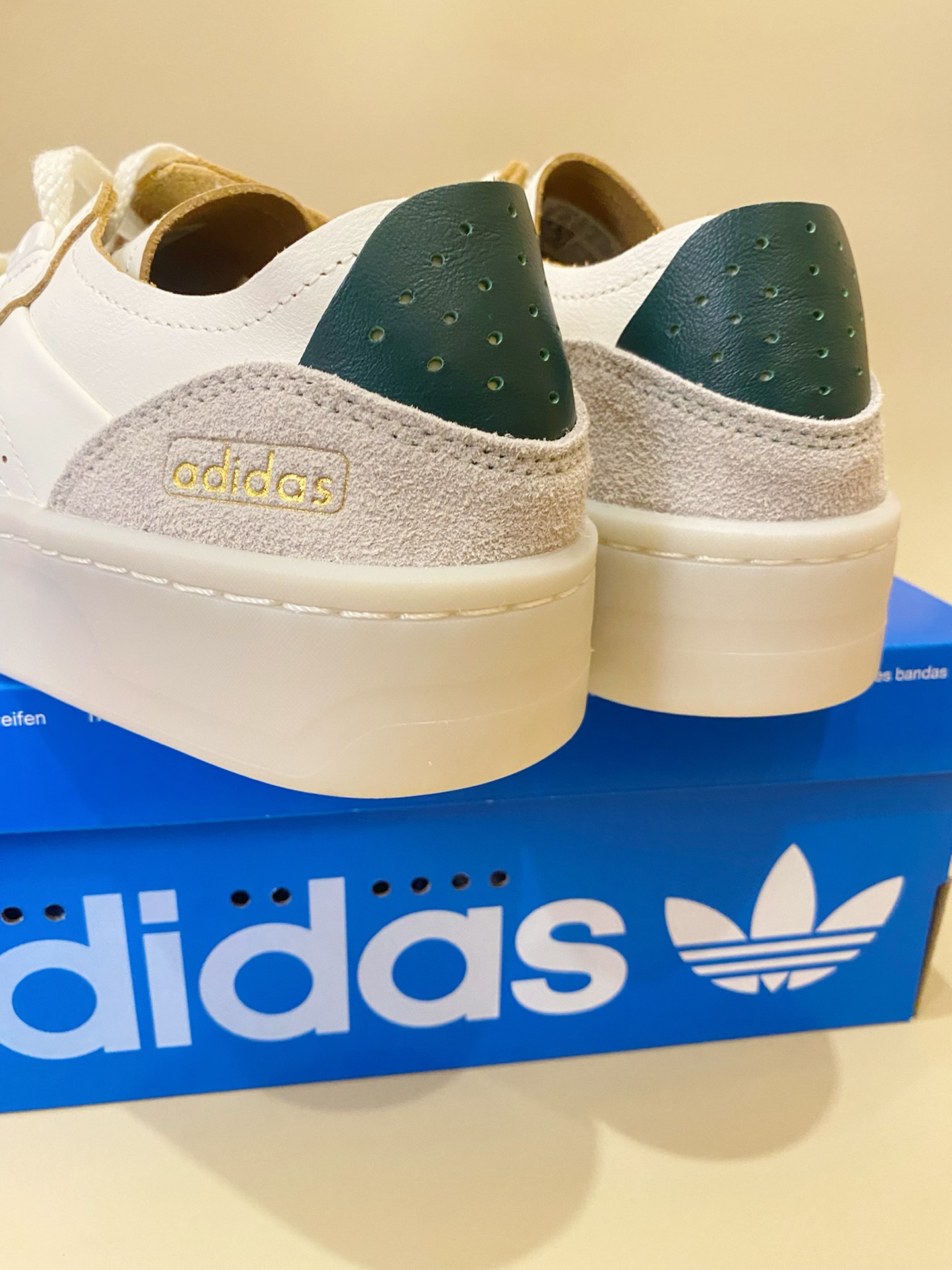 adidas 三叶草☘️新款