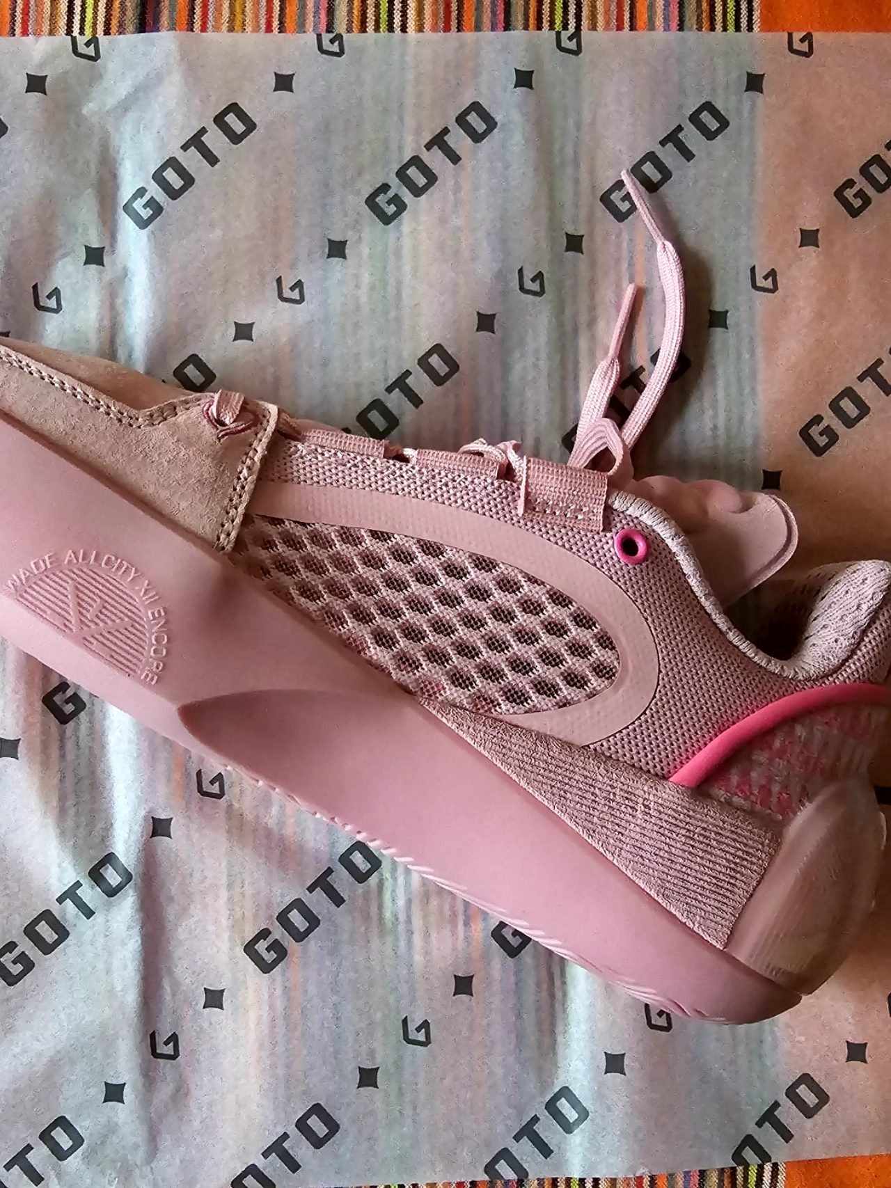custom review-LINING All City 12 Encore Basketball Shoes Men Low Top Pink