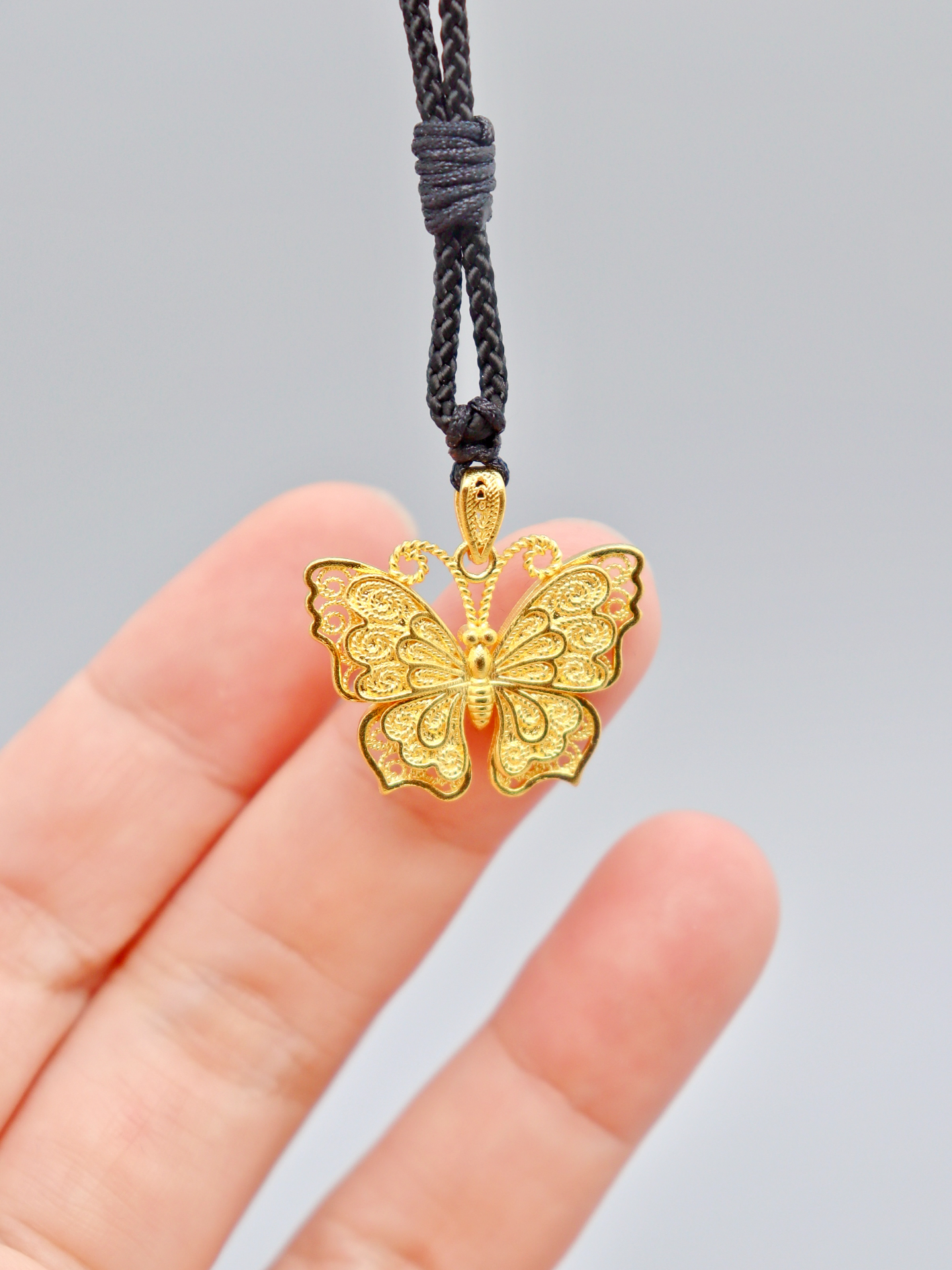 真的不敢想象戴上这款黄金蝴蝶有多好看!